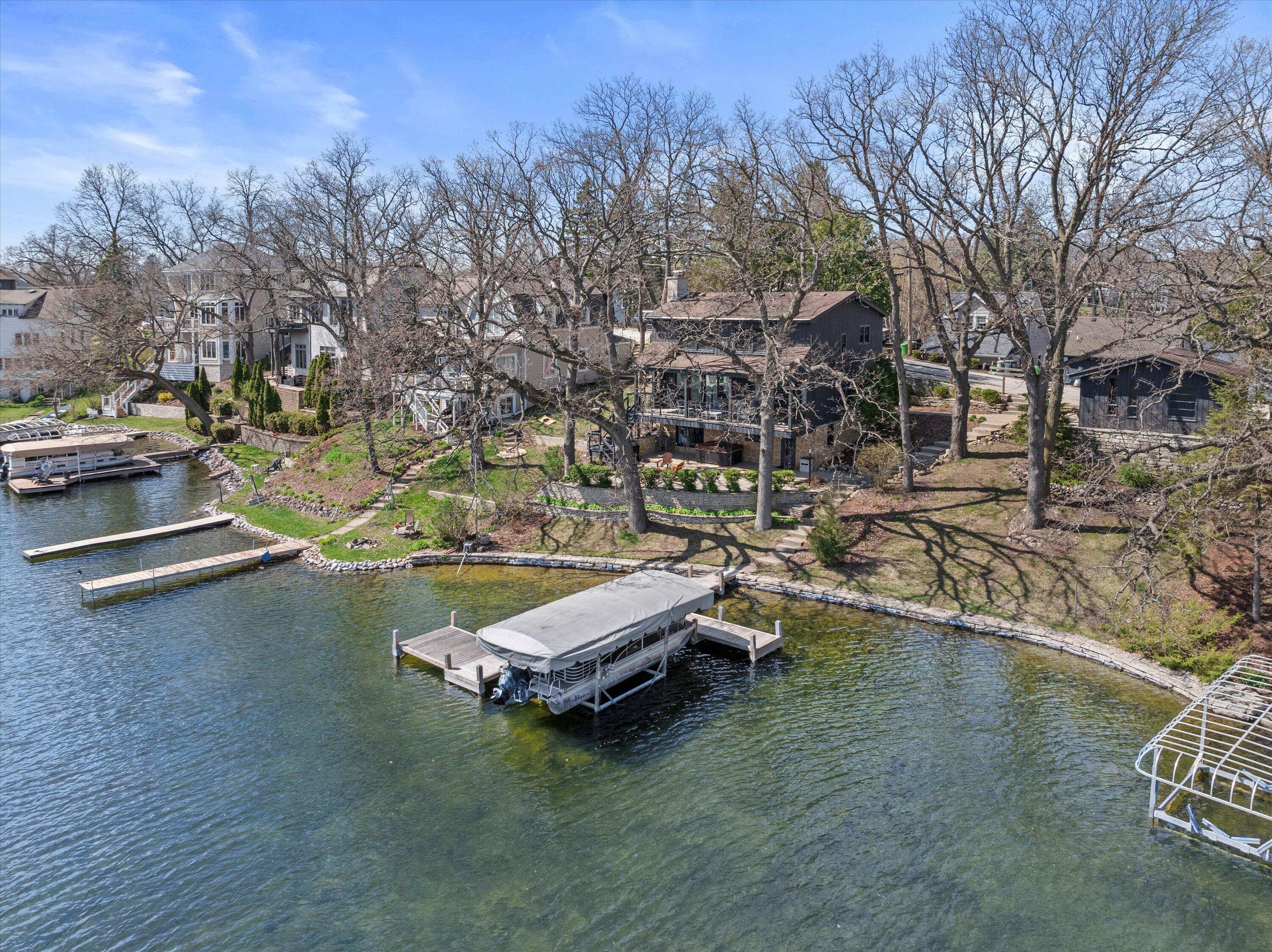 Wisconsin Lake Home for sale (MLS#: 1915174) at N53W34945  Road B -, in Oconomowoc, Wisconsin. (66 of 102)