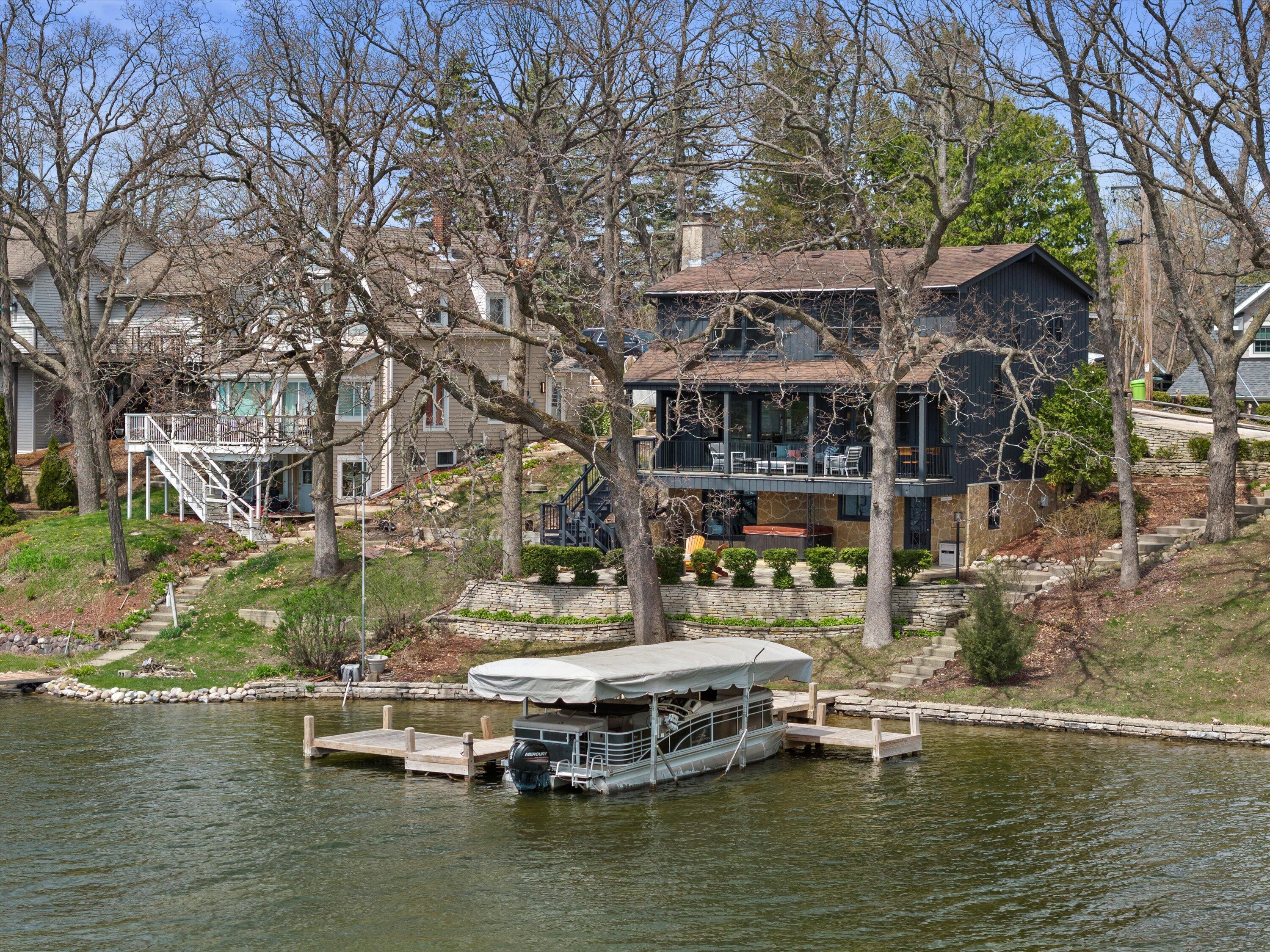 Wisconsin Lake Home for sale (MLS#: 1915174) at N53W34945  Road B -, in Oconomowoc, Wisconsin. (78 of 102)