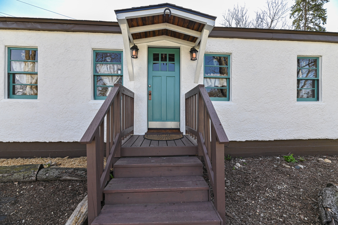 Wisconsin Lake Home for sale (MLS#: 1915225) at 4308  West Dr, in Delavan, Wisconsin. (27 of 37)