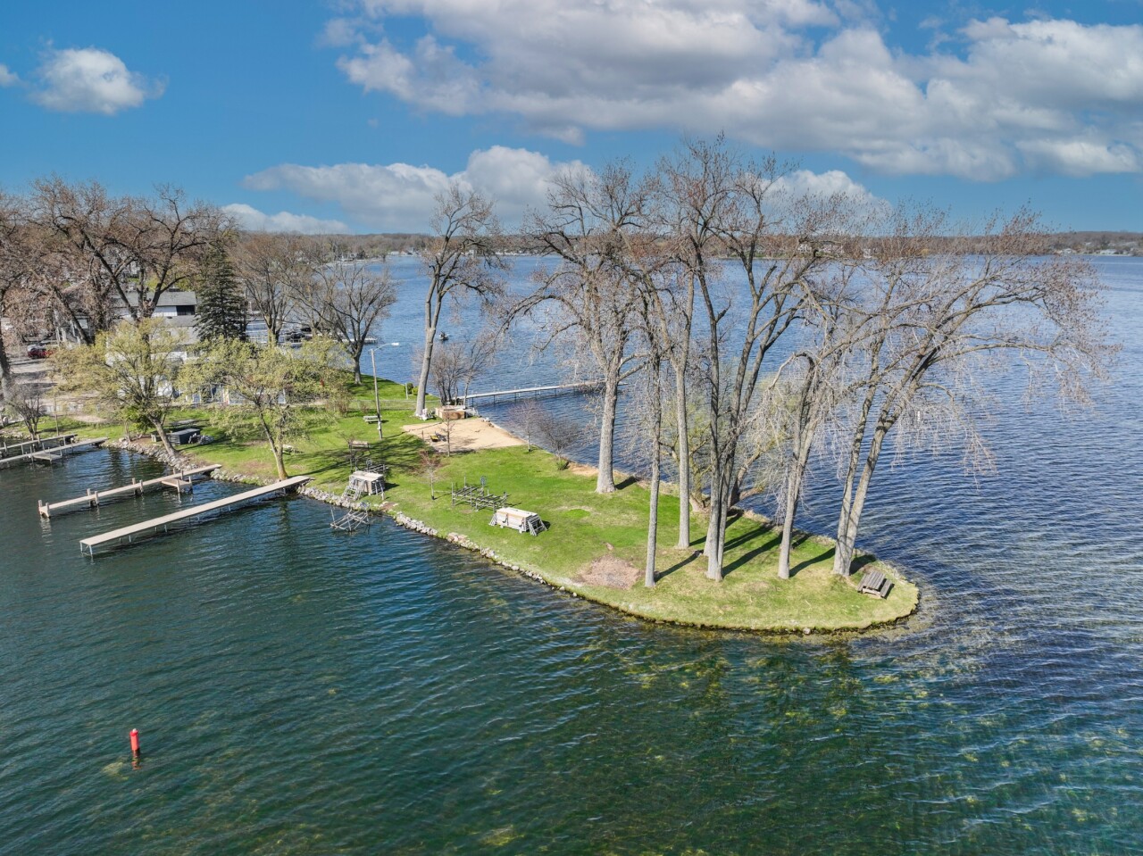 Wisconsin Lake Home for sale (MLS#: 1915225) at 4308  West Dr, in Delavan, Wisconsin. (32 of 37)