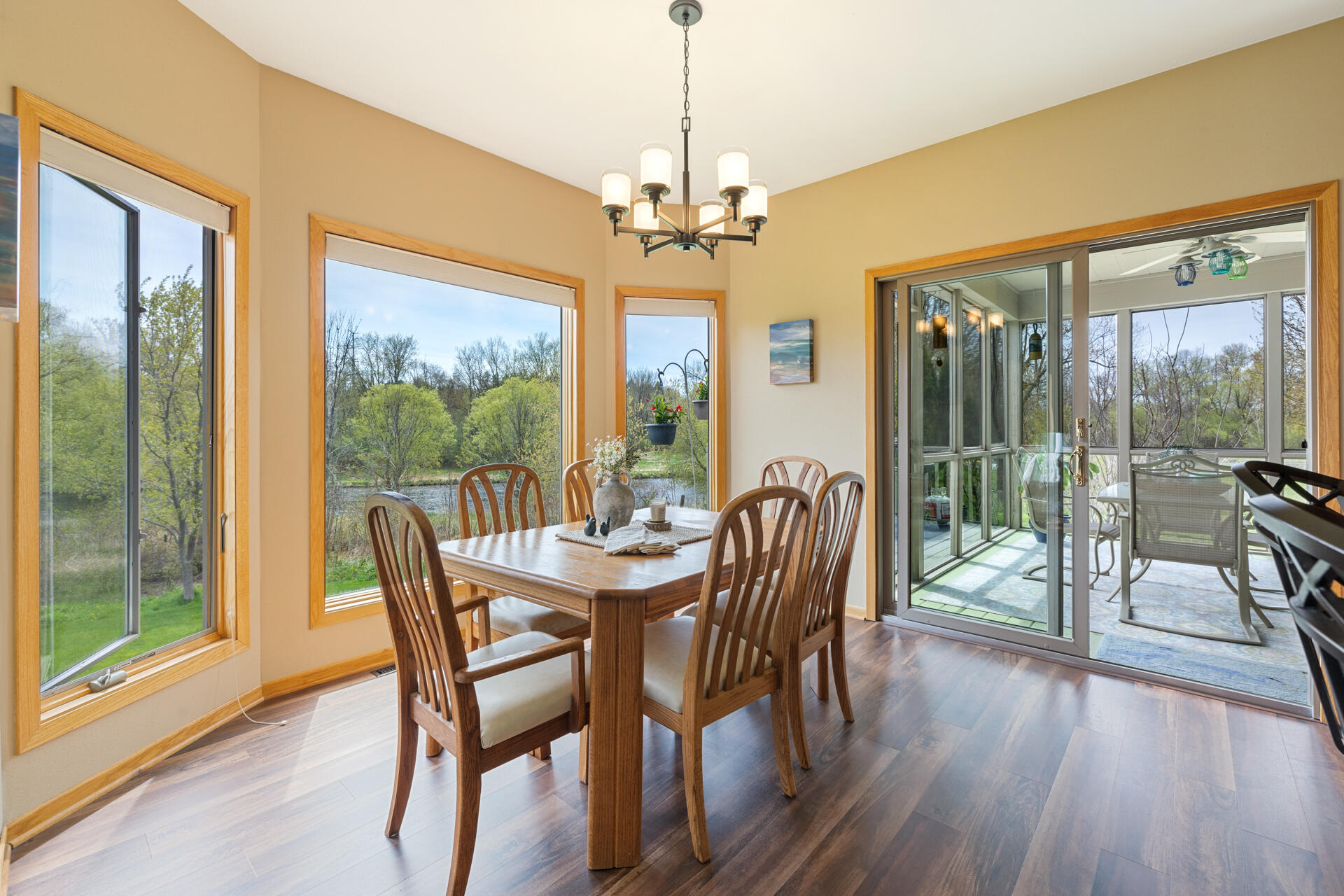 Wisconsin Lake Home for sale (MLS#: 1915262) at 3045  Newark Dr, in Barton, Wisconsin. (14 of 61)