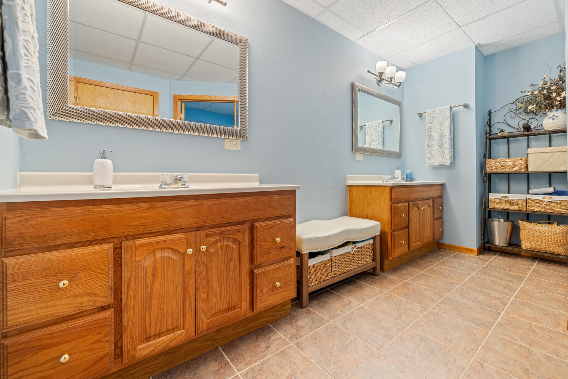 Wisconsin Lake Home for sale (MLS#: 1915262) at 3045  Newark Dr, in Barton, Wisconsin. (29 of 61)