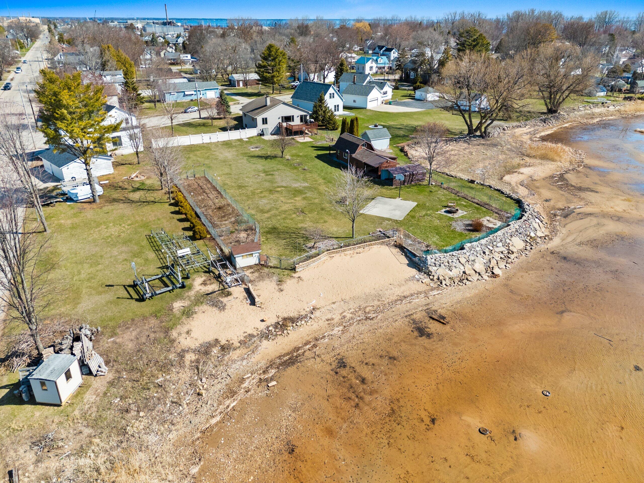 Wisconsin Lake Home for sale (MLS#: 1915318) at 115 E Bay Shore St, in Marinette, Wisconsin. (52 of 61)
