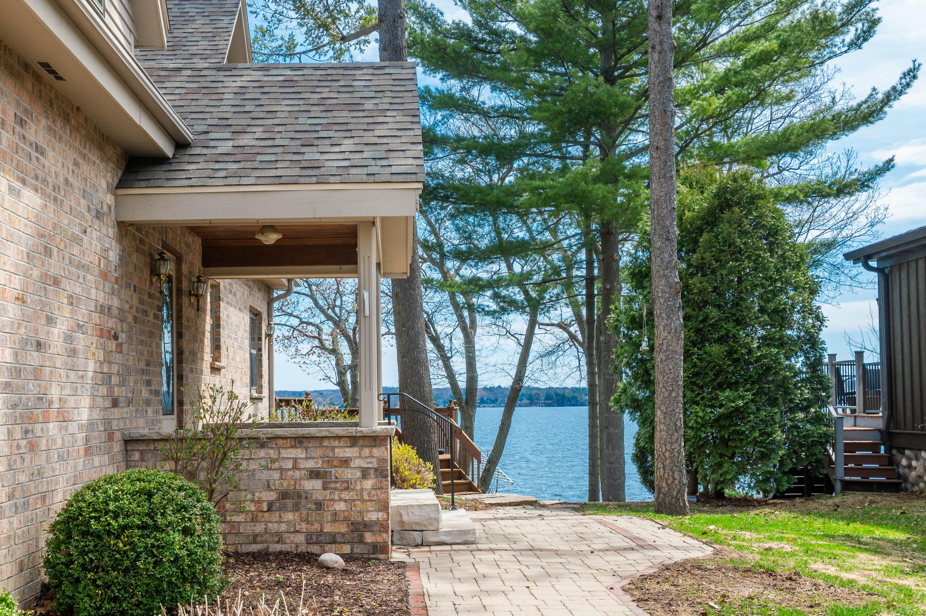 Wisconsin Lake Home for sale (MLS#: 1915571) at W347N5904  Lake Dr, in Oconomowoc, Wisconsin. (1 of 43)
