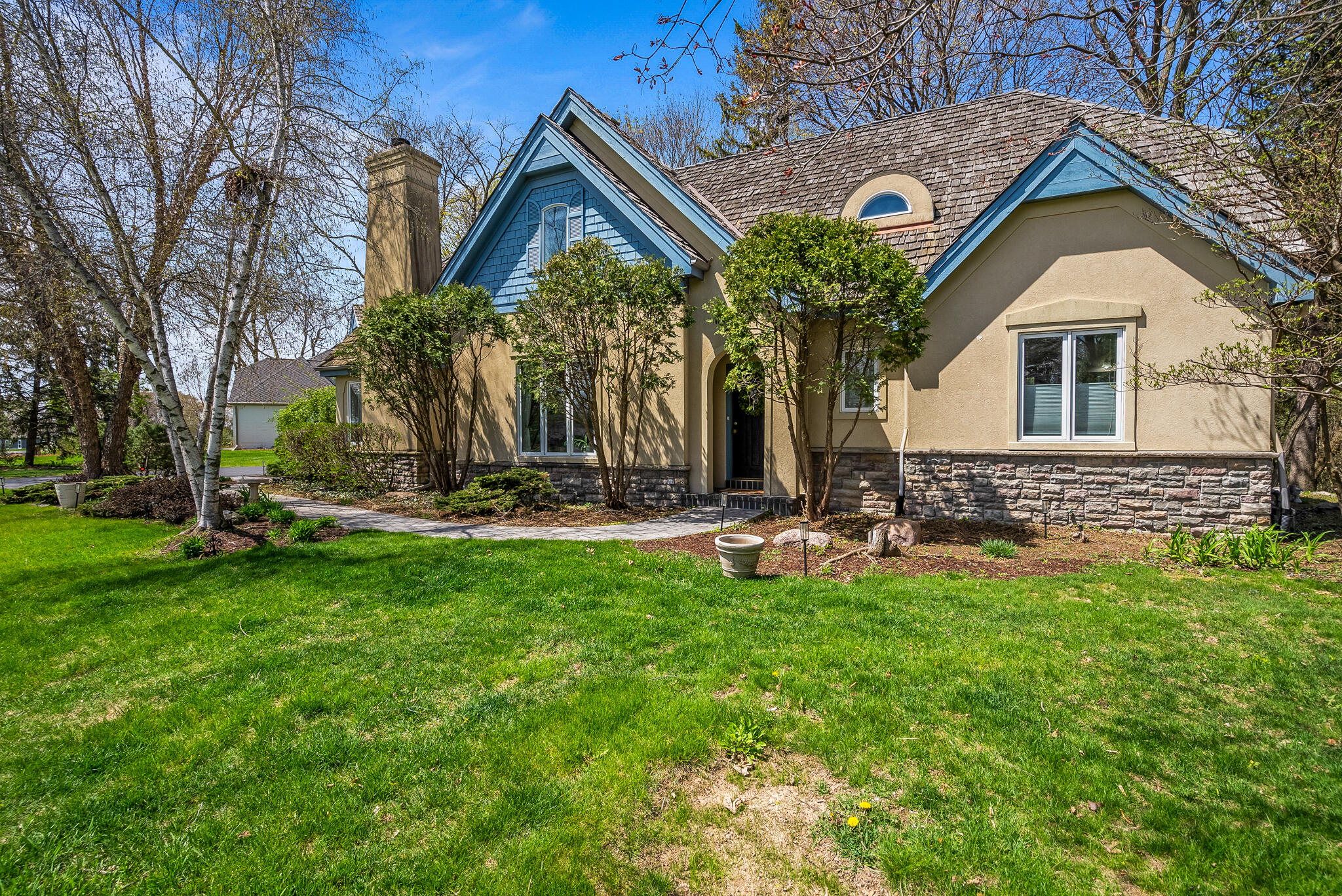 Wisconsin Lake Home for sale (MLS#: 1915626) at 130  Monastery Hill Dr, in Lac La Belle, Wisconsin. (50 of 57)