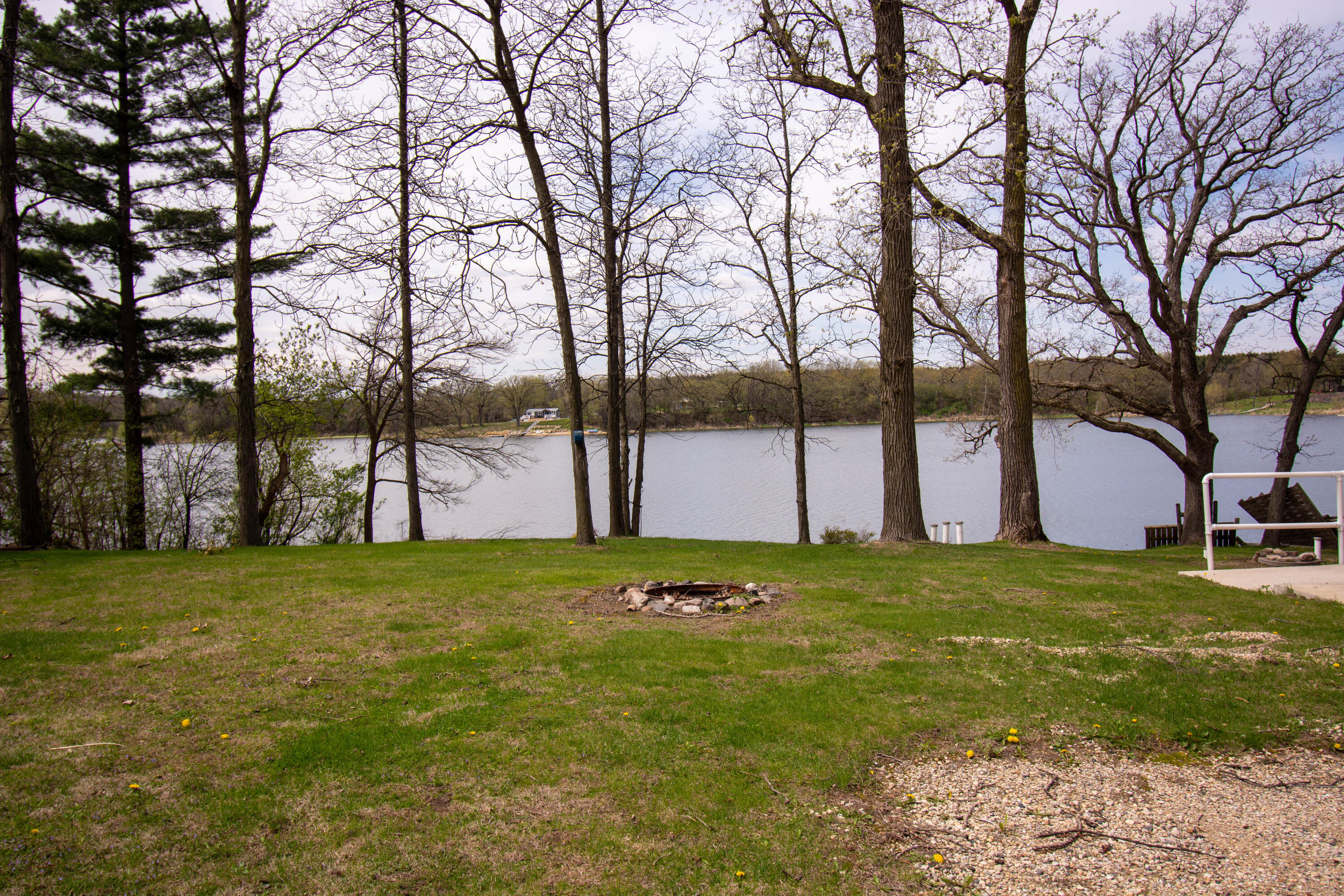 Wisconsin Lake Home for sale (MLS#: 1915749) at N6819  Lake Dr, in Richmond, Wisconsin. (3 of 21)