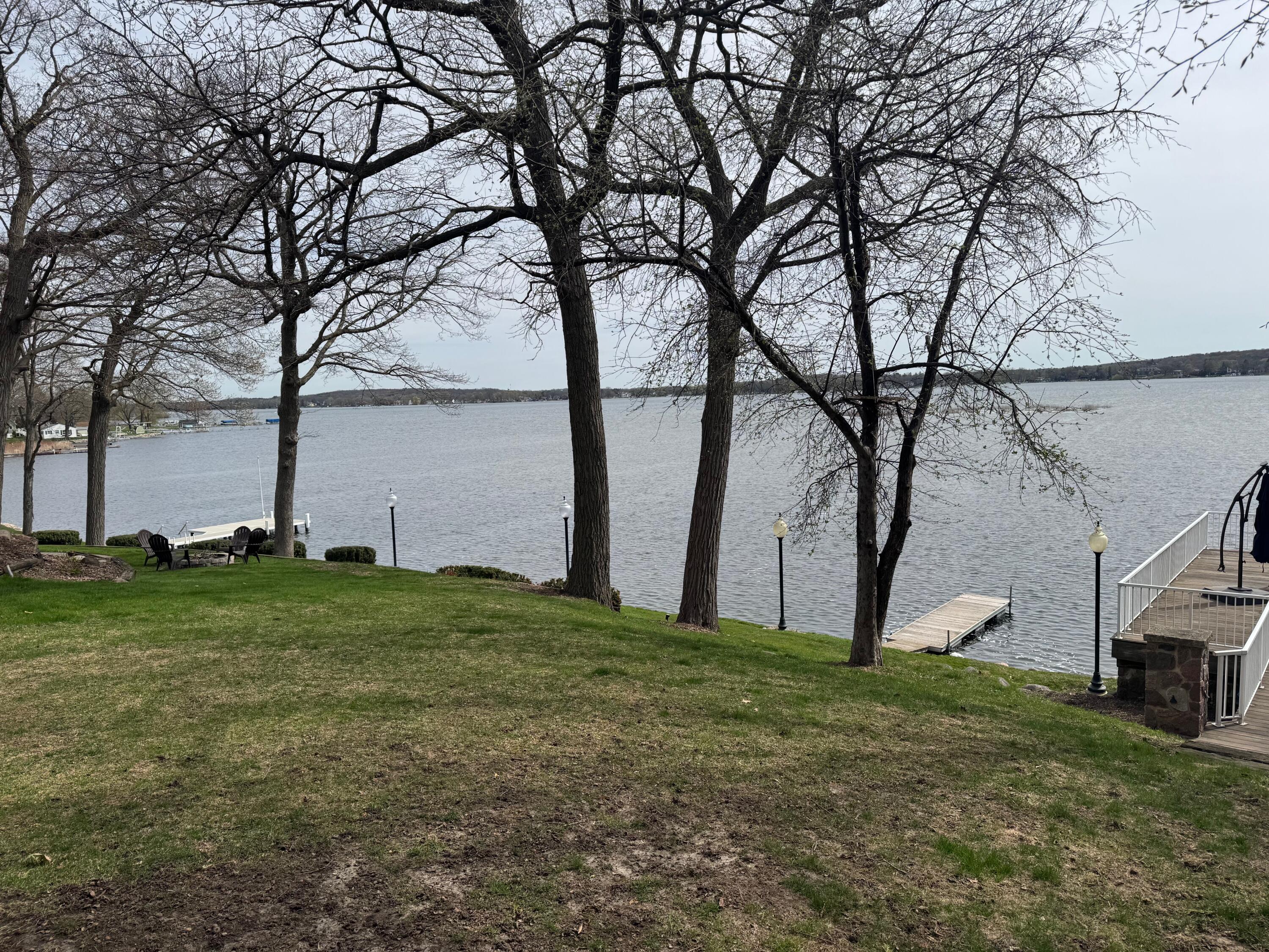 Wisconsin Lake Home for sale (MLS#: 1915758) at 900  Hawks Hollow -, in Delafield, Wisconsin. (4 of 68)