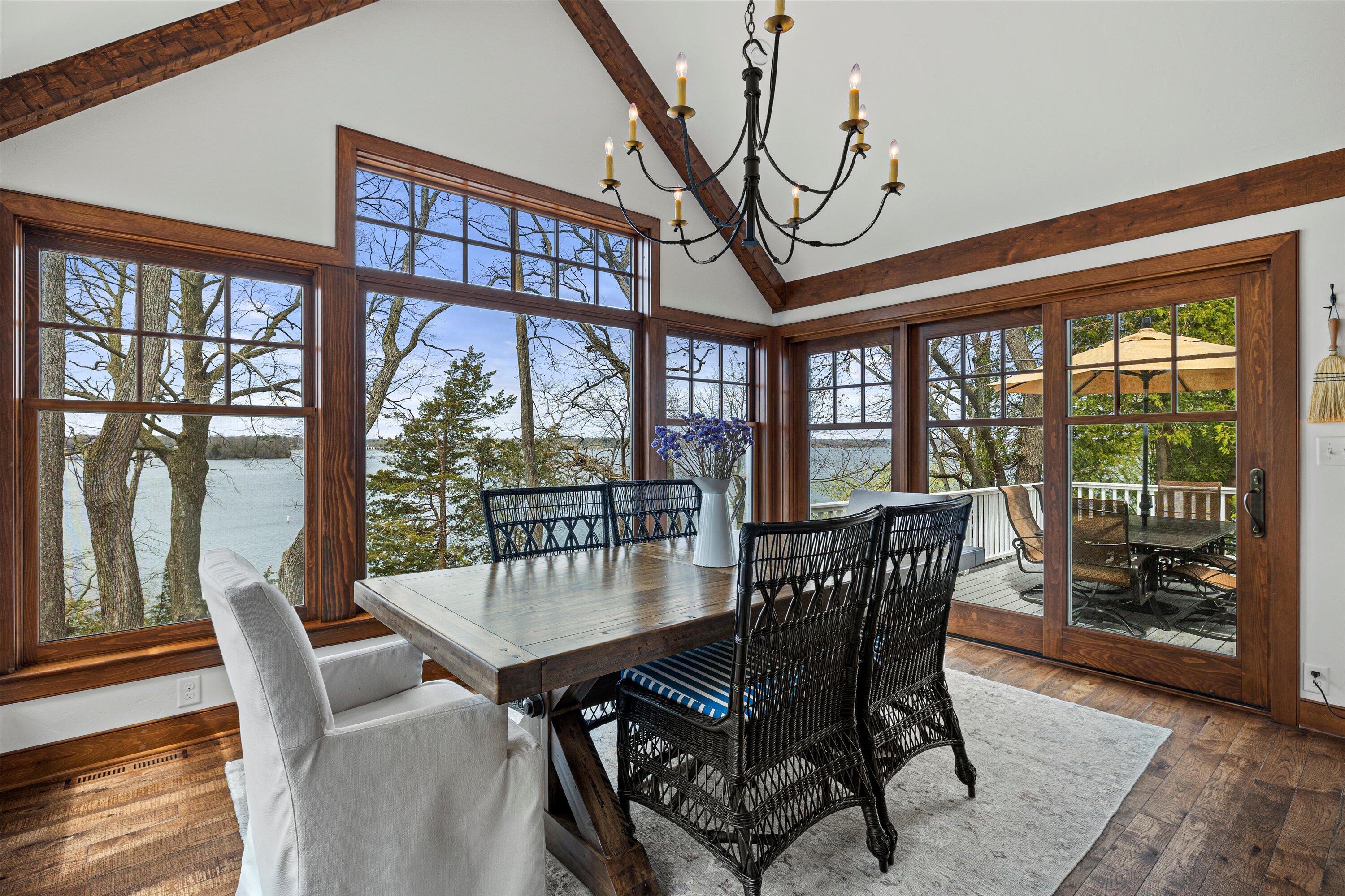 Wisconsin Lake Home for sale (MLS#: 1915798) at 1347  Mariner Dr, in Delafield, Wisconsin. (11 of 76)