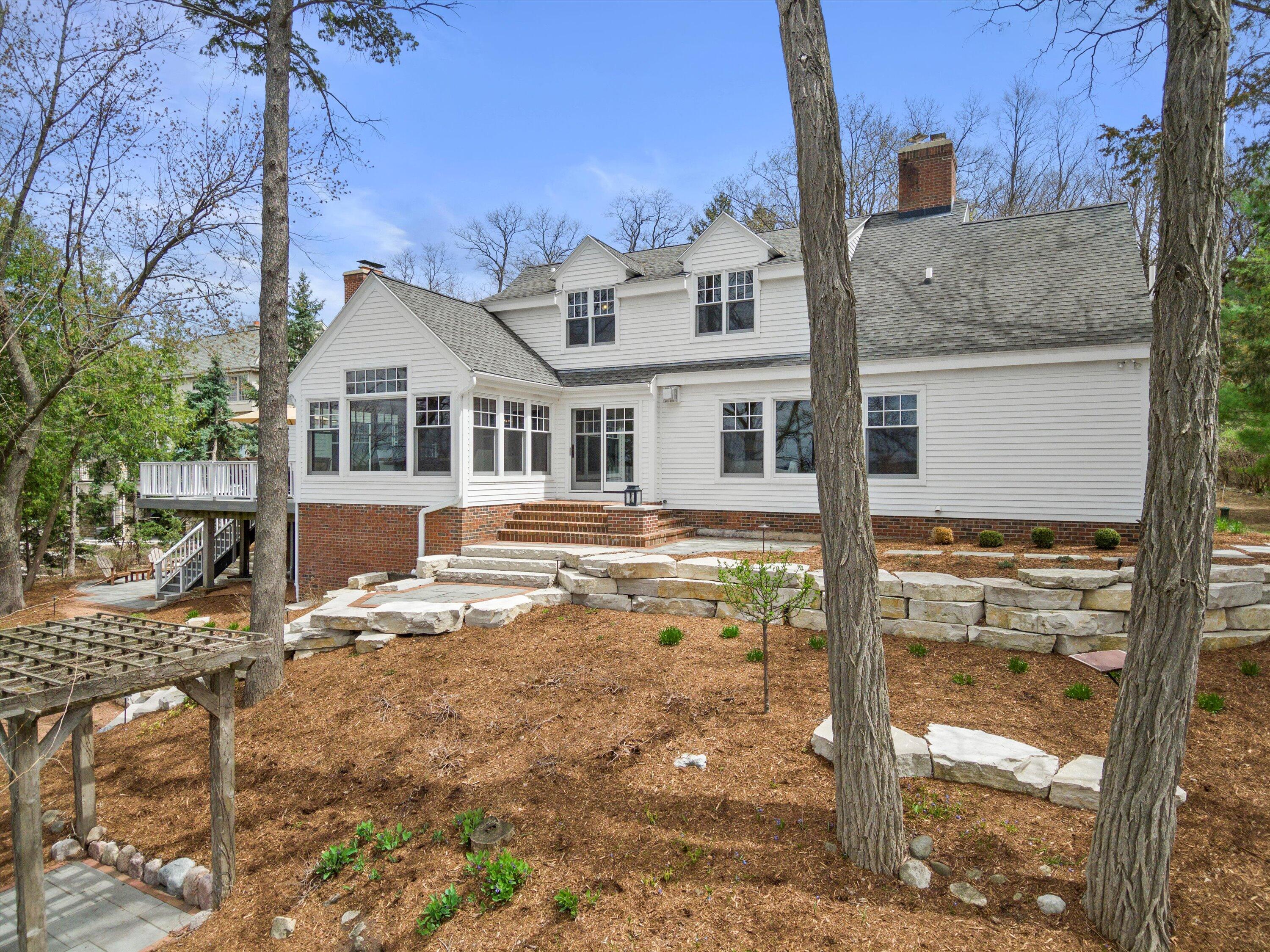 Wisconsin Lake Home for sale (MLS#: 1915798) at 1347  Mariner Dr, in Delafield, Wisconsin. (49 of 76)