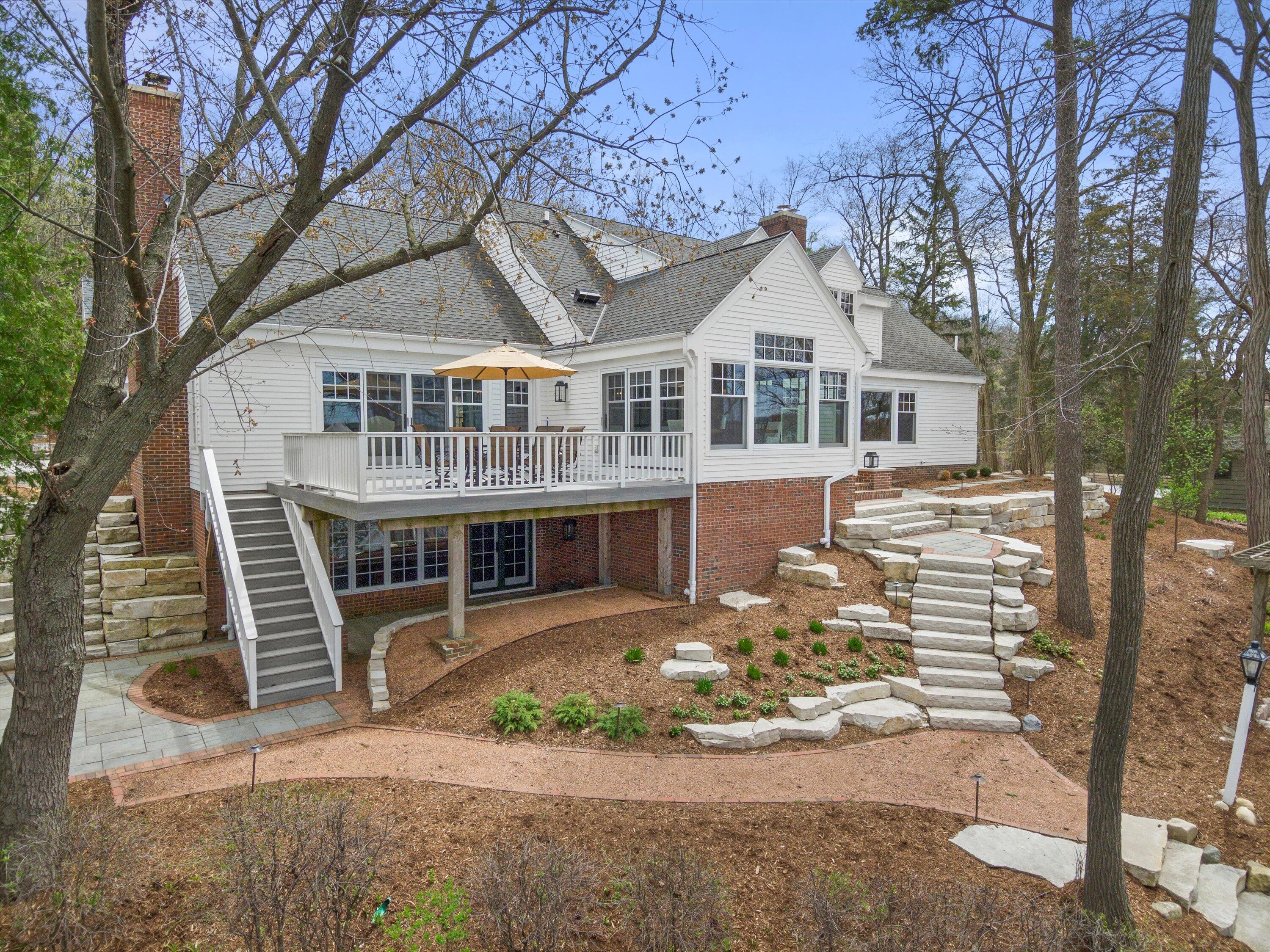 Wisconsin Lake Home for sale (MLS#: 1915798) at 1347  Mariner Dr, in Delafield, Wisconsin. (50 of 76)