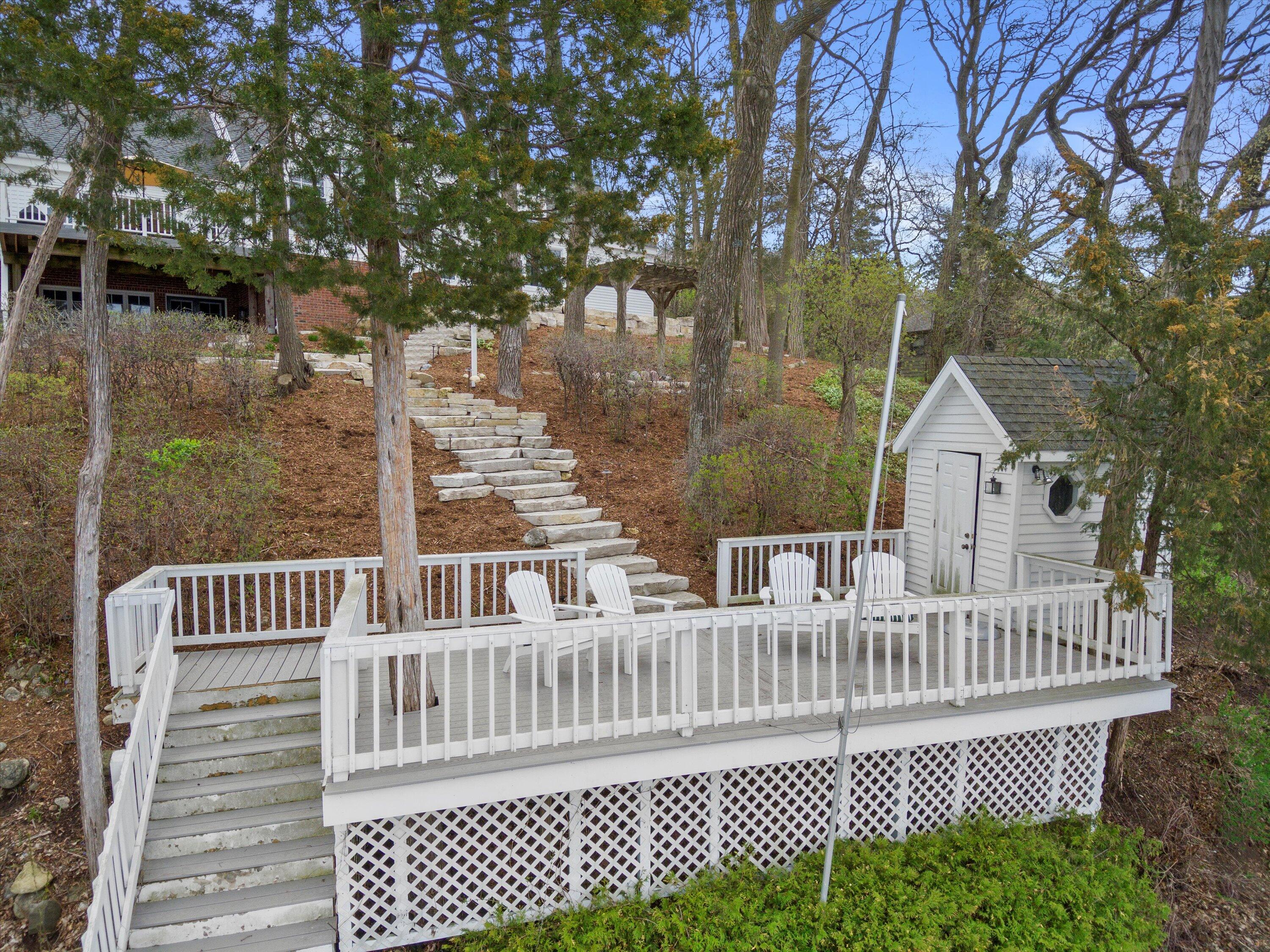 Wisconsin Lake Home for sale (MLS#: 1915798) at 1347  Mariner Dr, in Delafield, Wisconsin. (53 of 76)