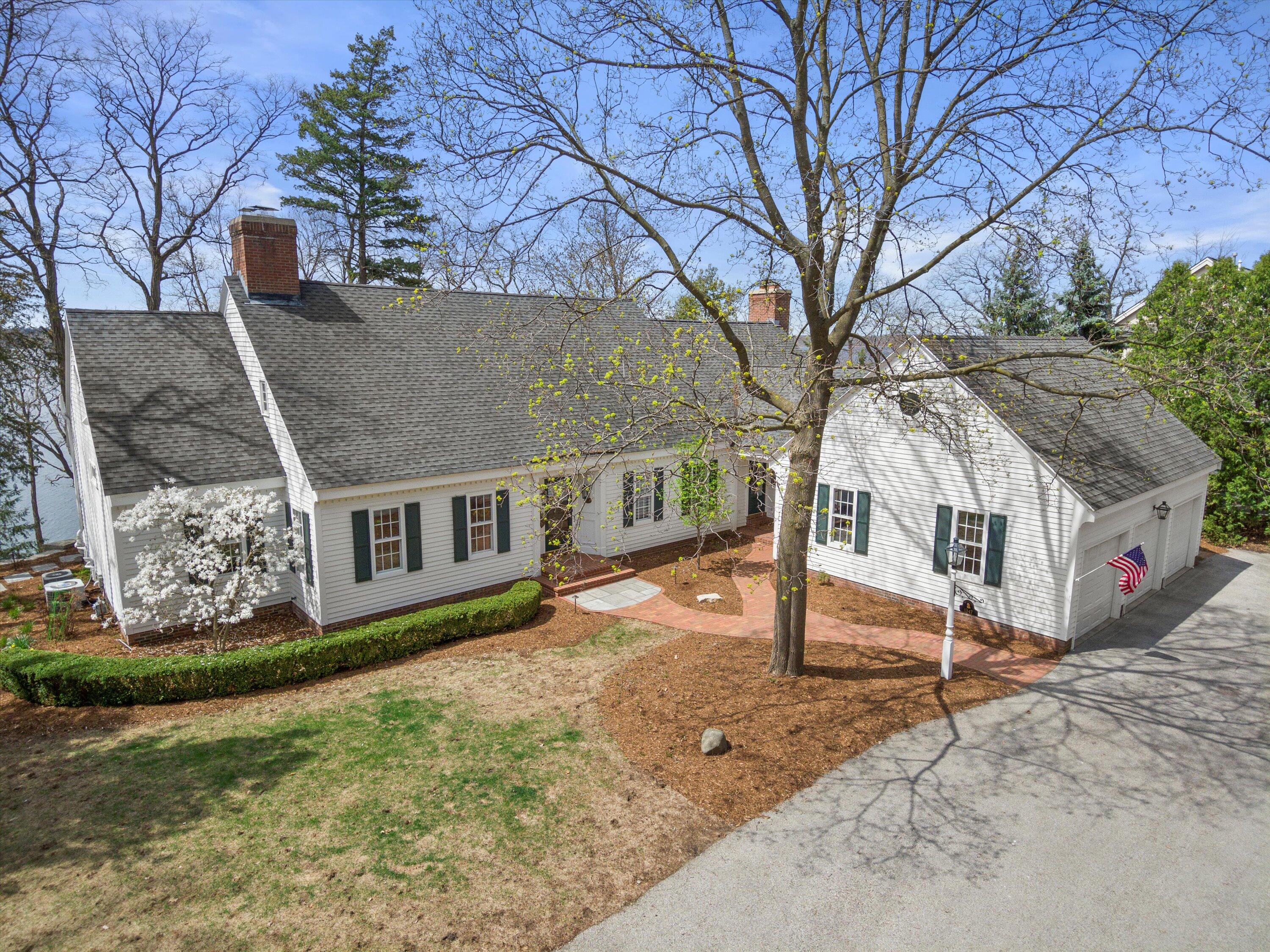 Wisconsin Lake Home for sale (MLS#: 1915798) at 1347  Mariner Dr, in Delafield, Wisconsin. (56 of 76)