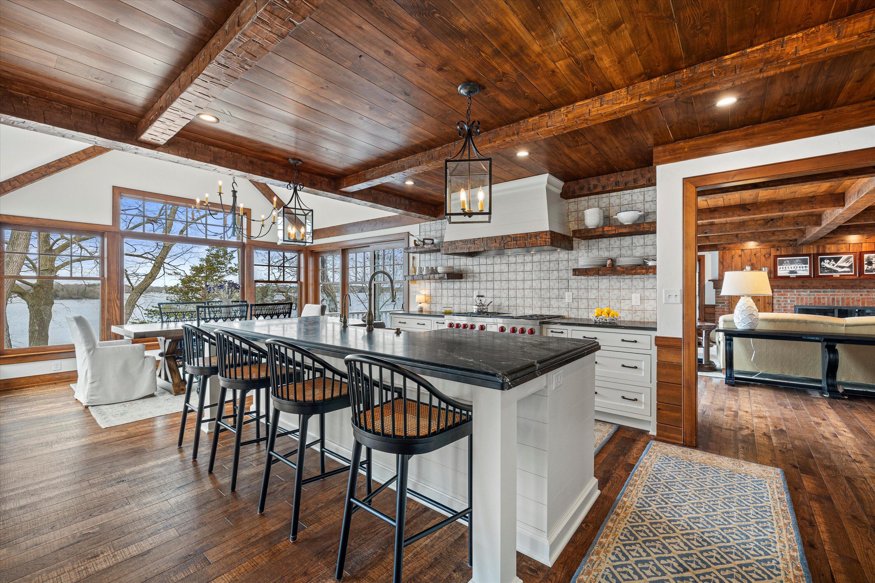 Wisconsin Lake Home for sale (MLS#: 1915798) at 1347  Mariner Dr, in Delafield, Wisconsin. (7 of 76)