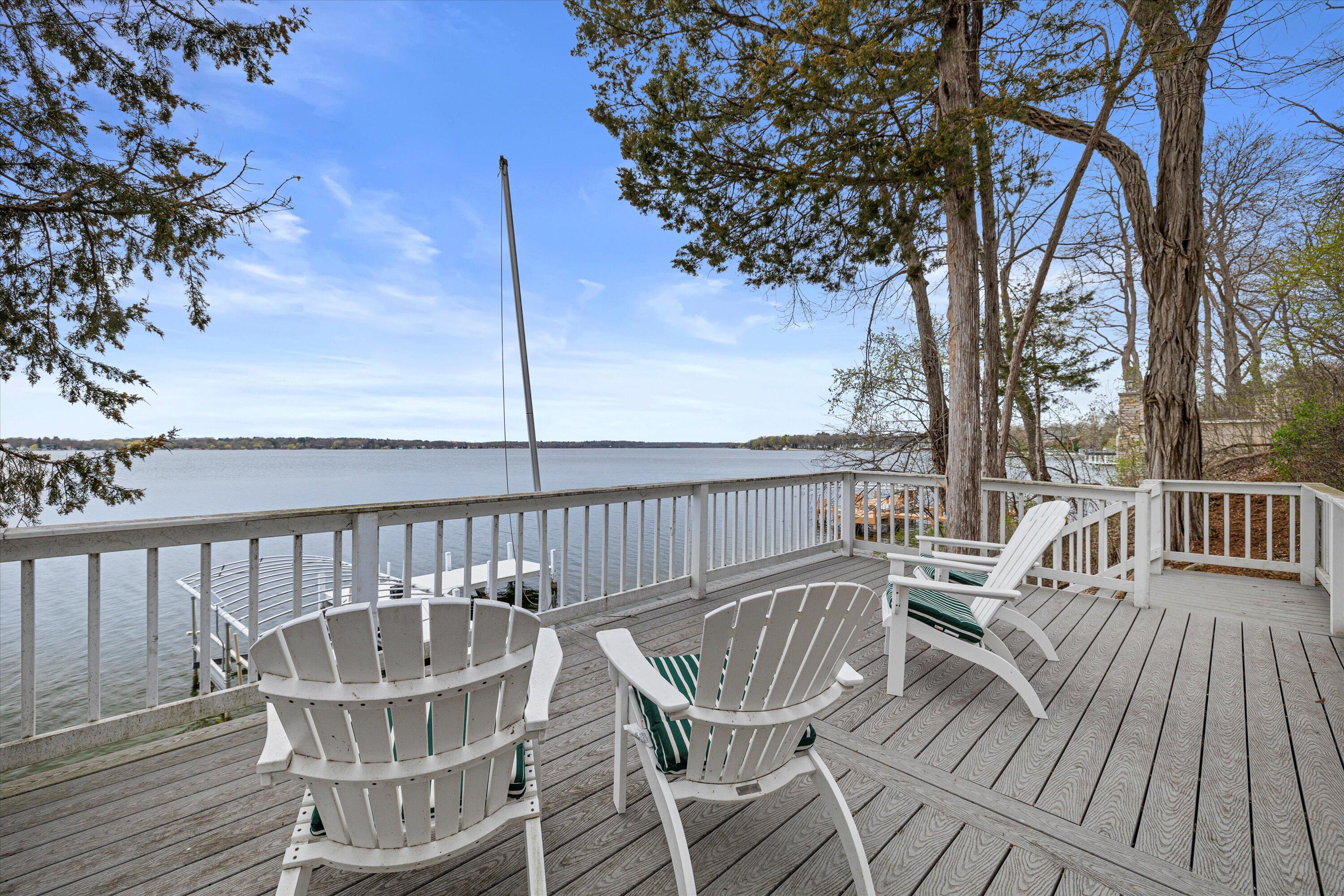 Wisconsin Lake Home for sale (MLS#: 1915798) at 1347  Mariner Dr, in Delafield, Wisconsin. (62 of 76)