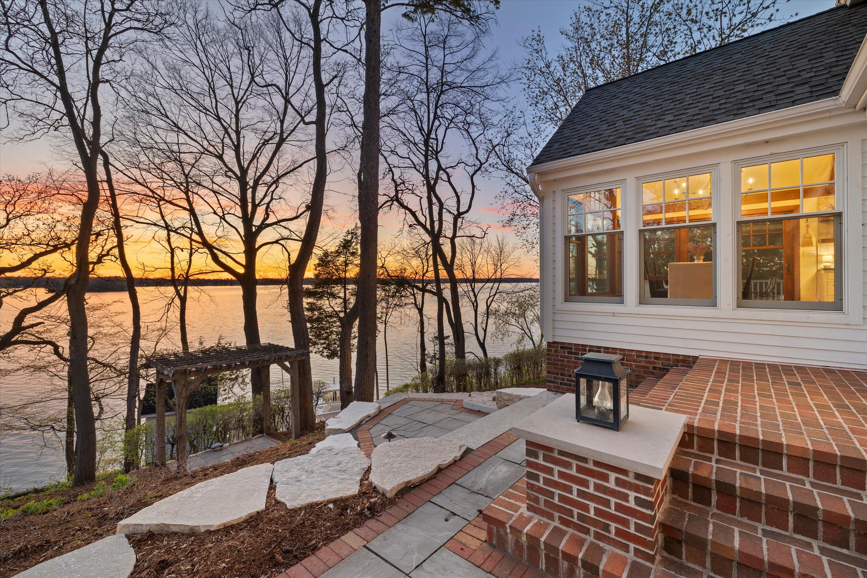 Wisconsin Lake Home for sale (MLS#: 1915798) at 1347  Mariner Dr, in Delafield, Wisconsin. (70 of 76)