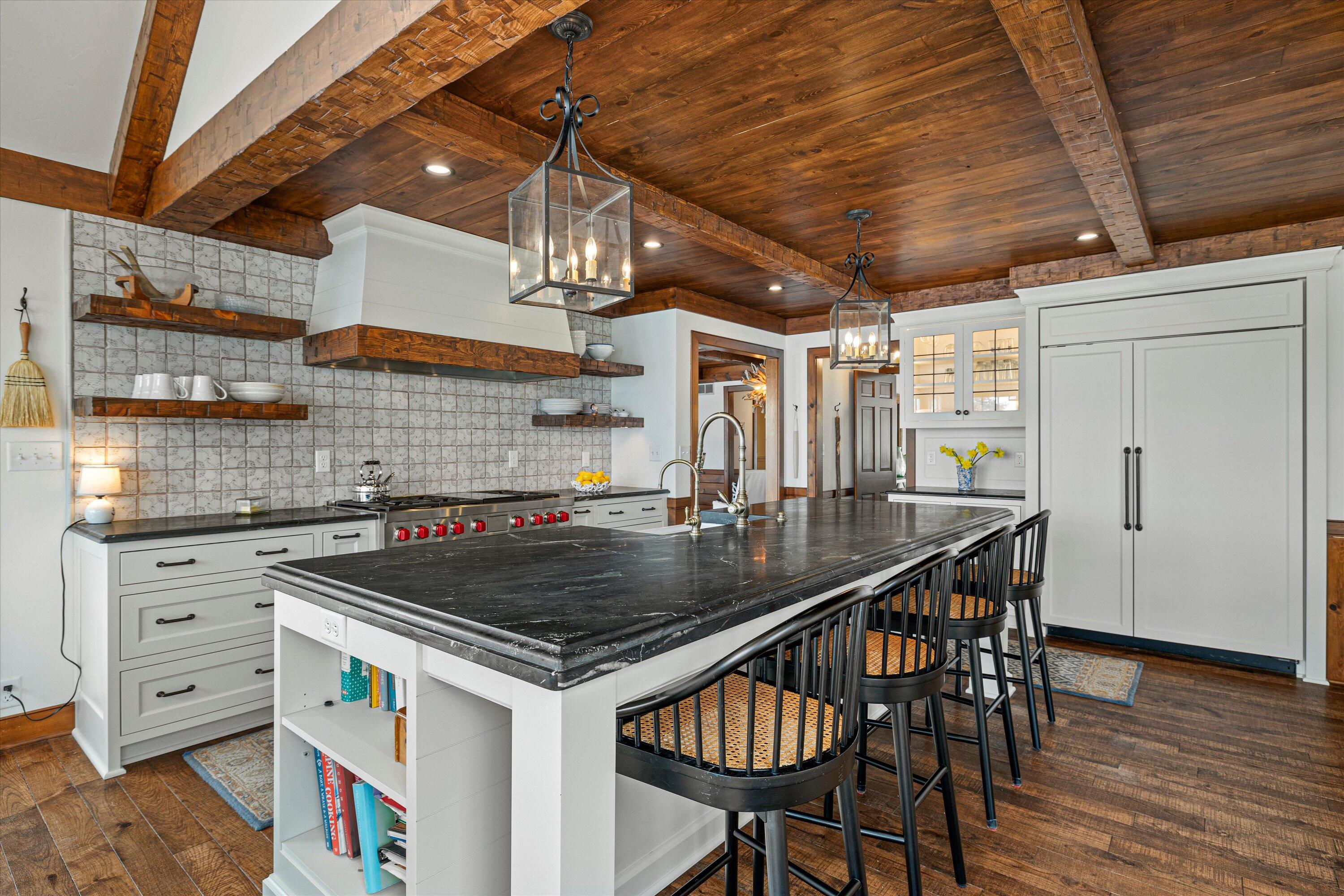 Wisconsin Lake Home for sale (MLS#: 1915798) at 1347  Mariner Dr, in Delafield, Wisconsin. (8 of 76)