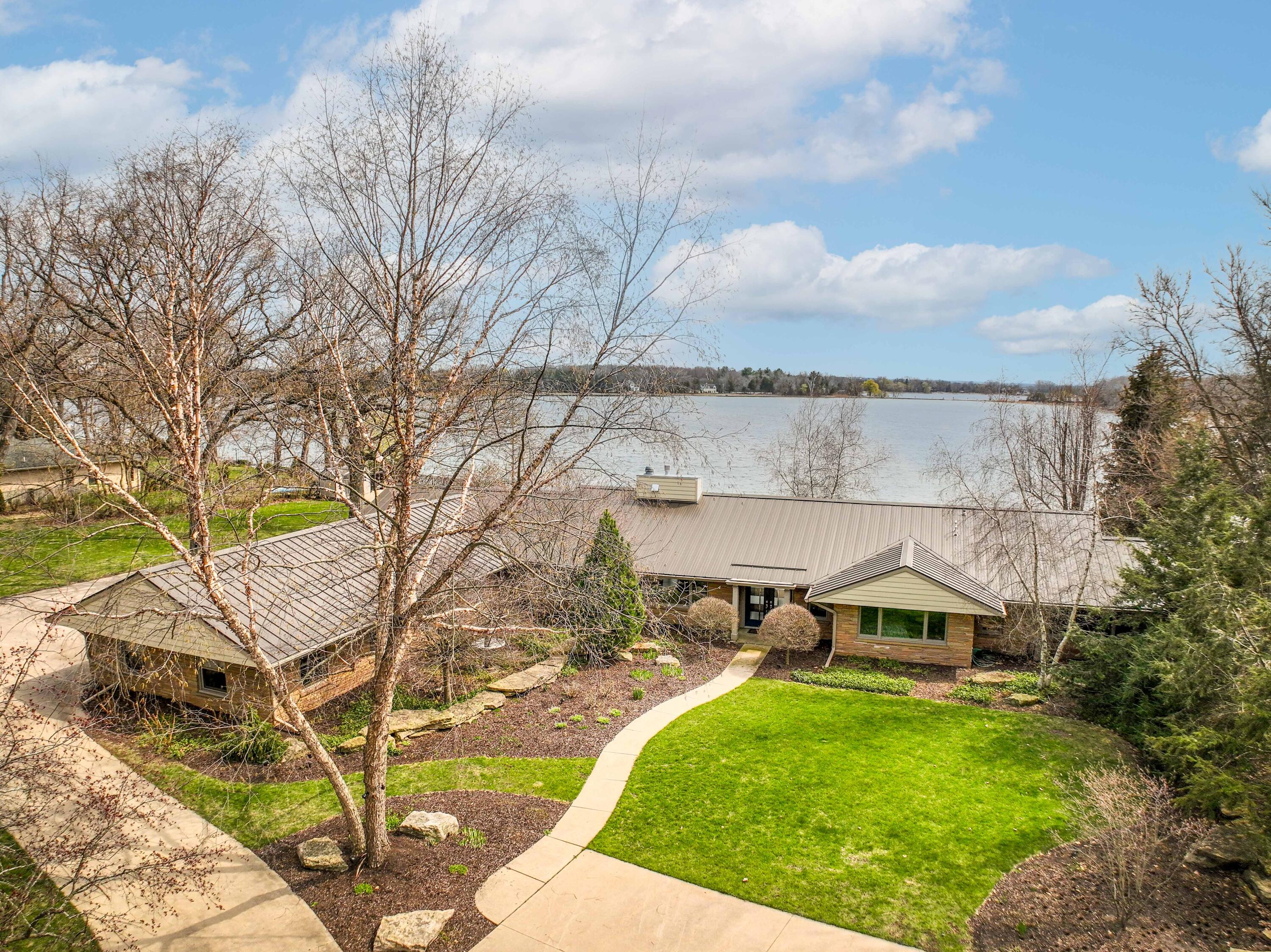 Wisconsin Lake Home for sale (MLS#: 1915806) at 1620 N Dousman Rd, in Summit, Wisconsin. (2 of 40)