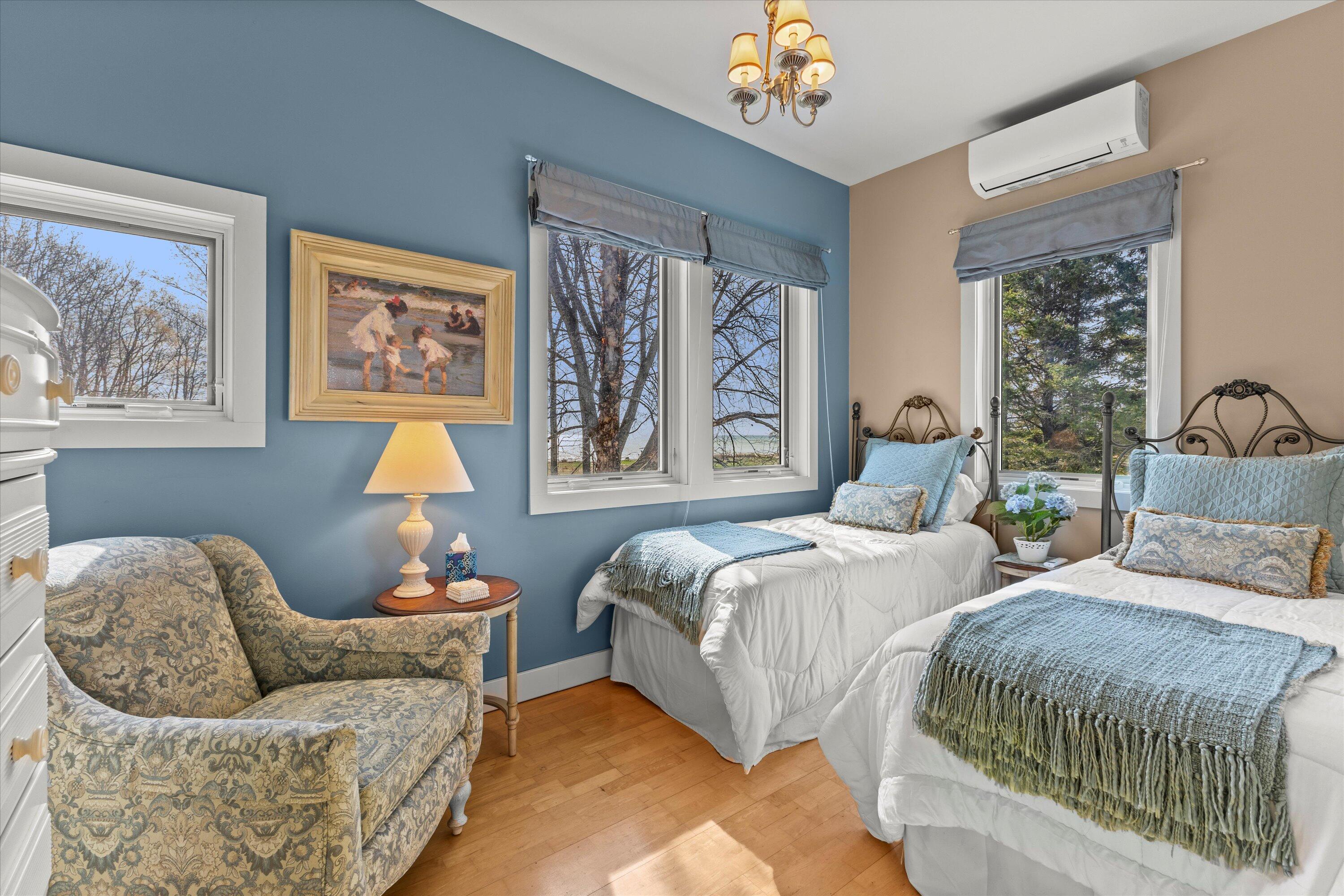 Wisconsin Lake Home for sale (MLS#: 1915817) at 6296  Homestead Dr, in Belgium, Wisconsin. (15 of 47)