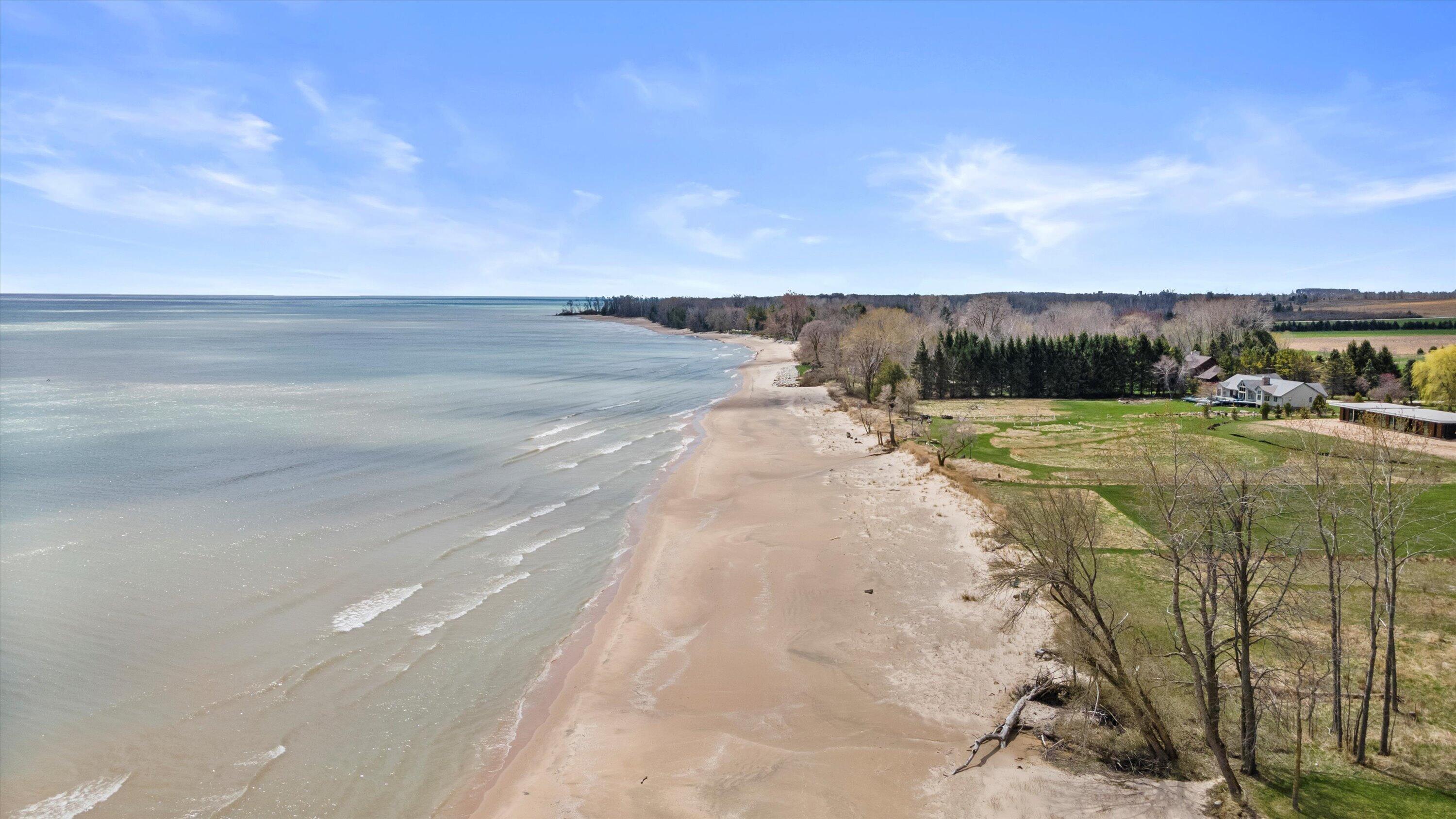 Wisconsin Lake Home for sale (MLS#: 1915817) at 6296  Homestead Dr, in Belgium, Wisconsin. (4 of 47)