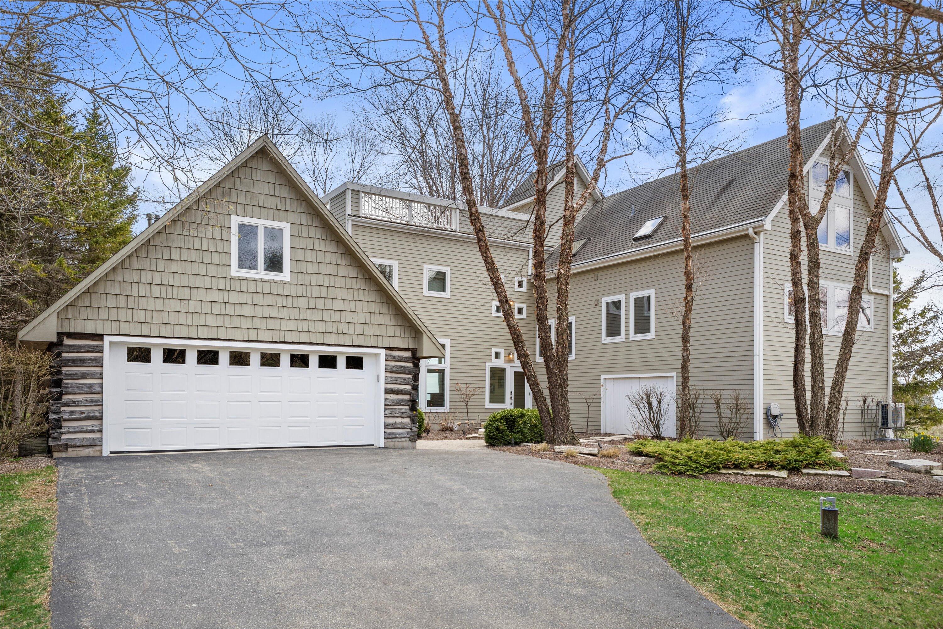 Wisconsin Lake Home for sale (MLS#: 1915817) at 6296  Homestead Dr, in Belgium, Wisconsin. (6 of 47)
