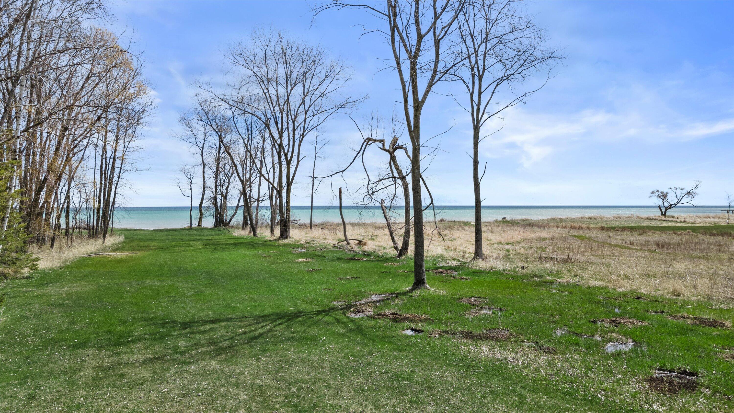 Wisconsin Lake Home for sale (MLS#: 1915817) at 6296  Homestead Dr, in Belgium, Wisconsin. (10 of 47)