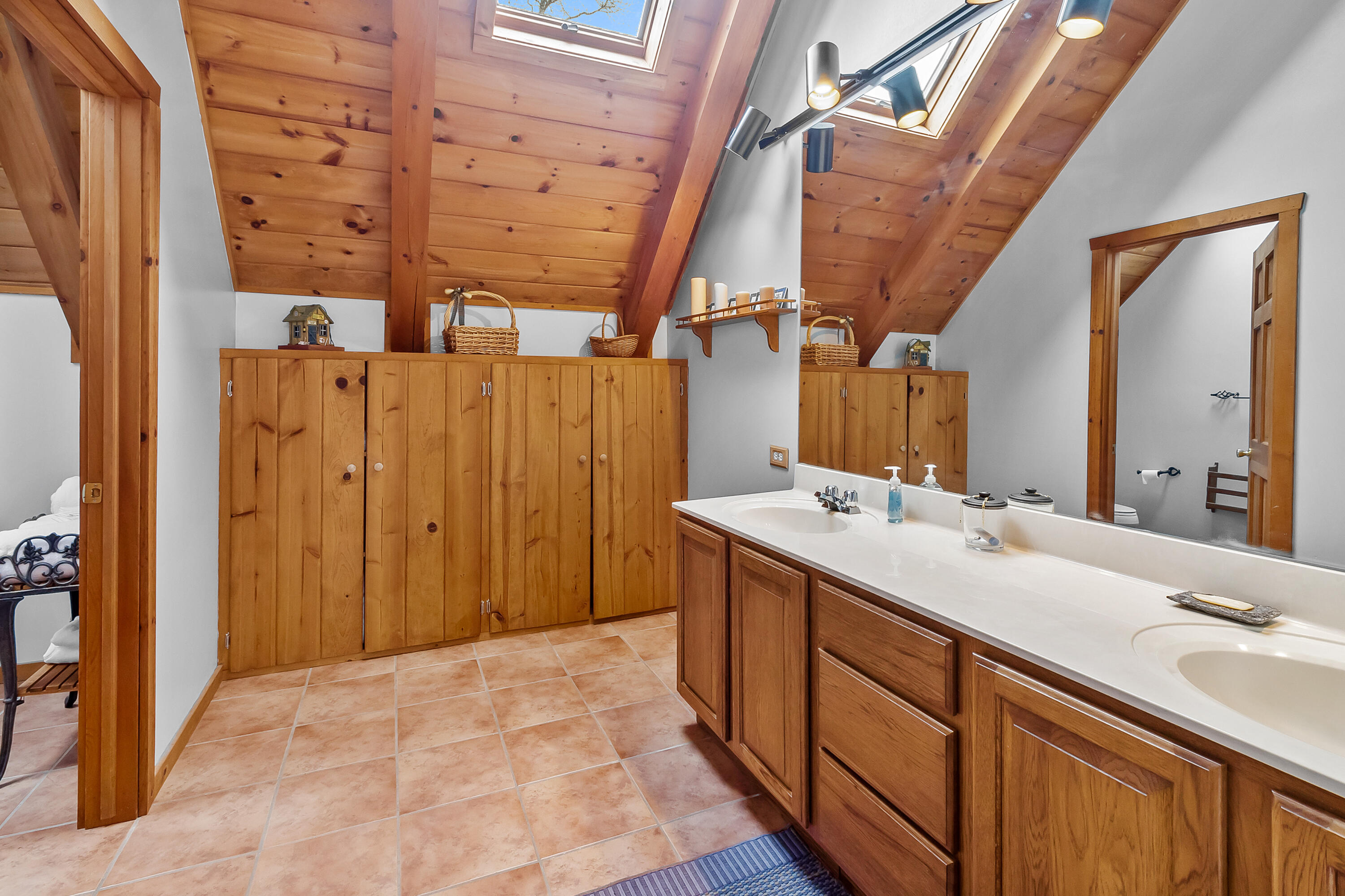 Wisconsin Lake Home for sale (MLS#: 1916019) at W5635  Forest Rd, in La Grange, Wisconsin. (29 of 46)