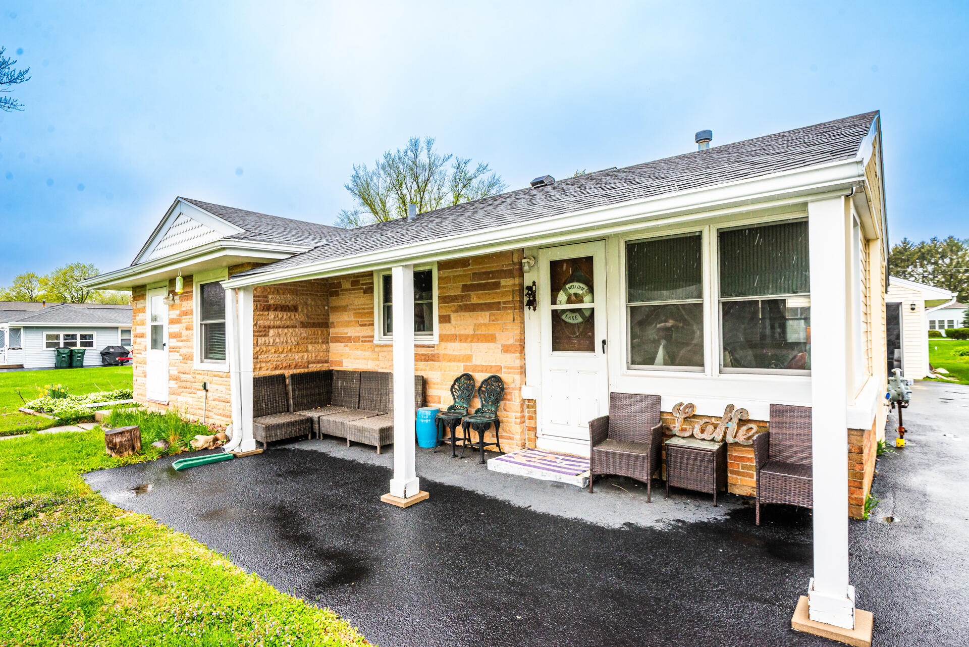 Wisconsin Lake Home for sale (MLS#: 1916033) at 1504  Willow Rd, in Twin Lakes, Wisconsin. (2 of 27)