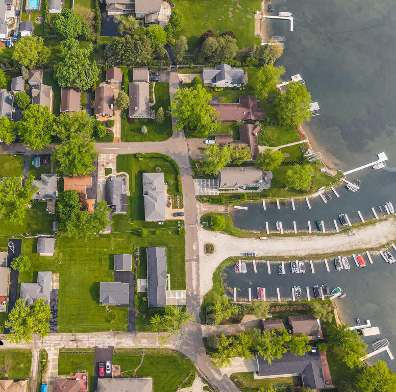 Wisconsin Lake Home for sale (MLS#: 1916033) at 1504  Willow Rd, in Twin Lakes, Wisconsin. (3 of 27)