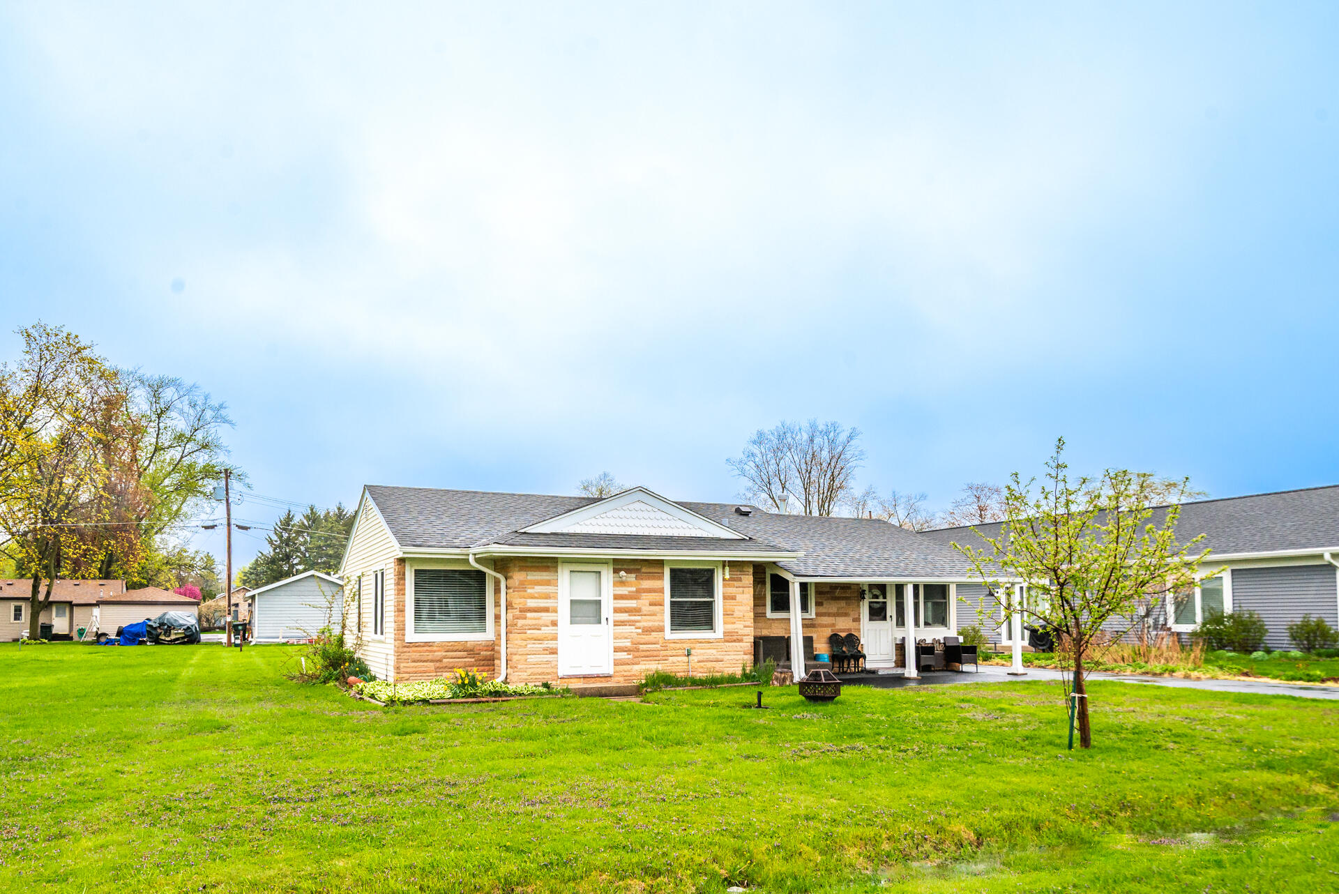 Wisconsin Lake Home for sale (MLS#: 1916033) at 1504  Willow Rd, in Twin Lakes, Wisconsin. (22 of 27)