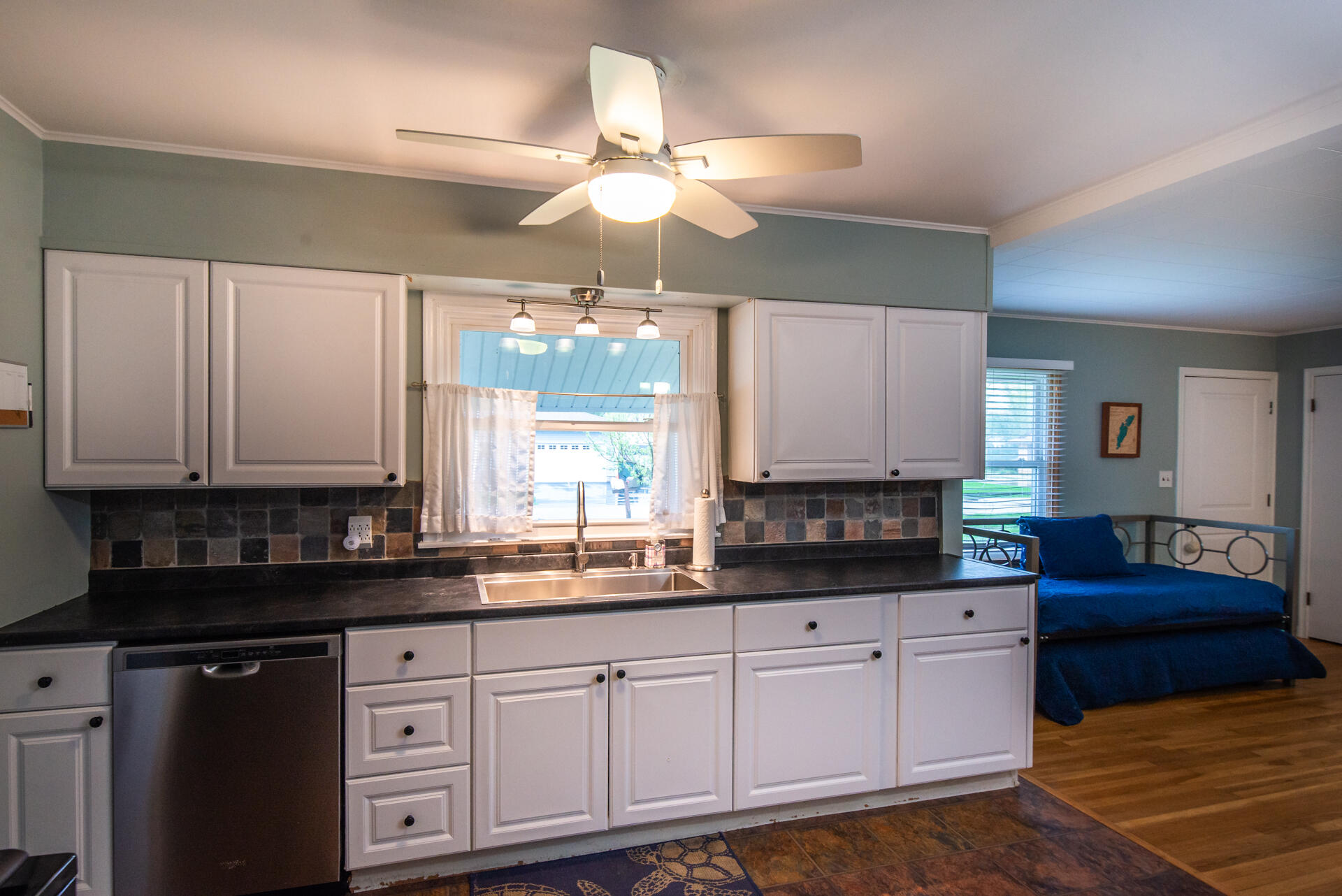 Wisconsin Lake Home for sale (MLS#: 1916033) at 1504  Willow Rd, in Twin Lakes, Wisconsin. (6 of 27)