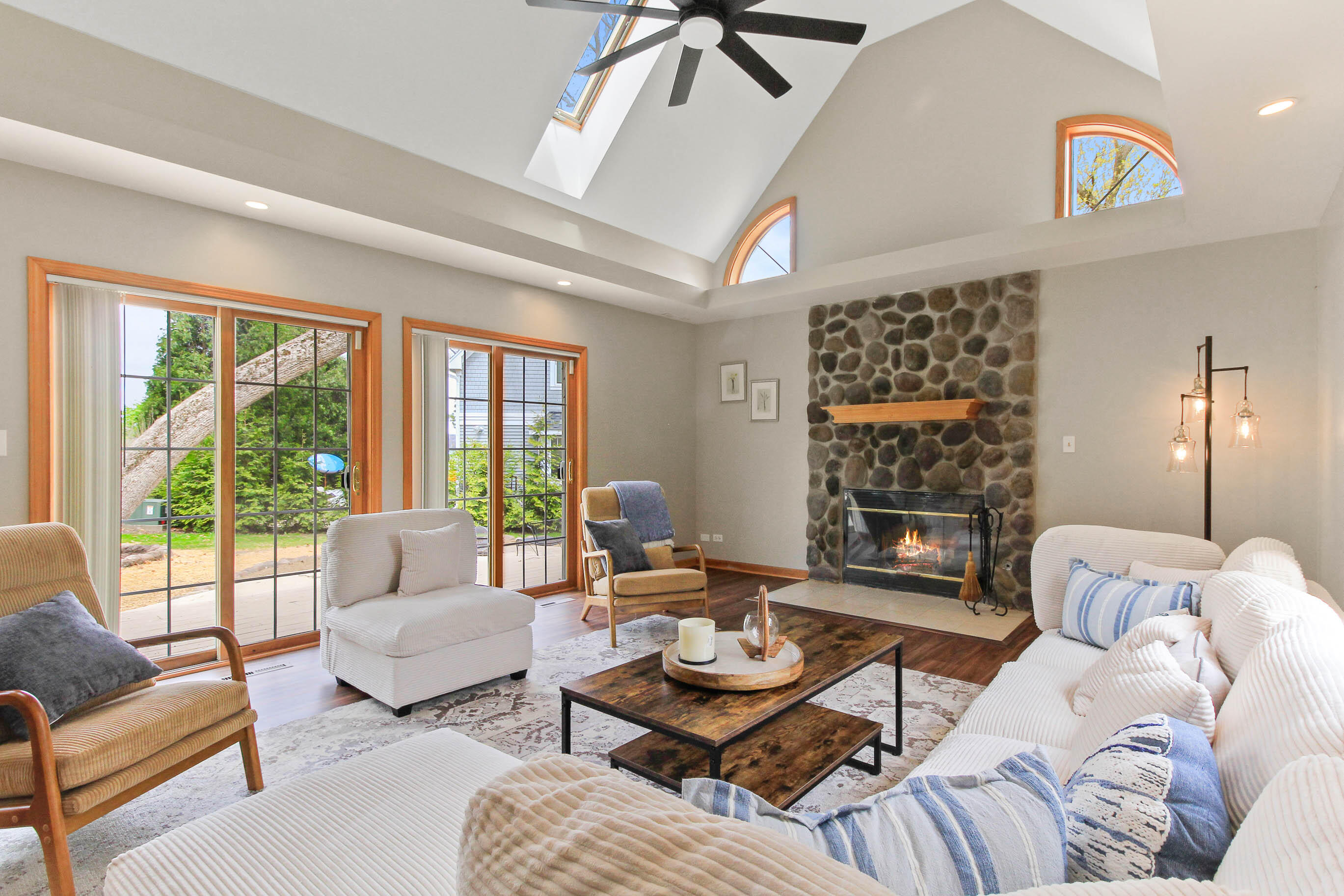 Wisconsin Lake Home for sale (MLS#: 1916067) at W3314  Burr Oak Dr, in Linn, Wisconsin. (12 of 70)