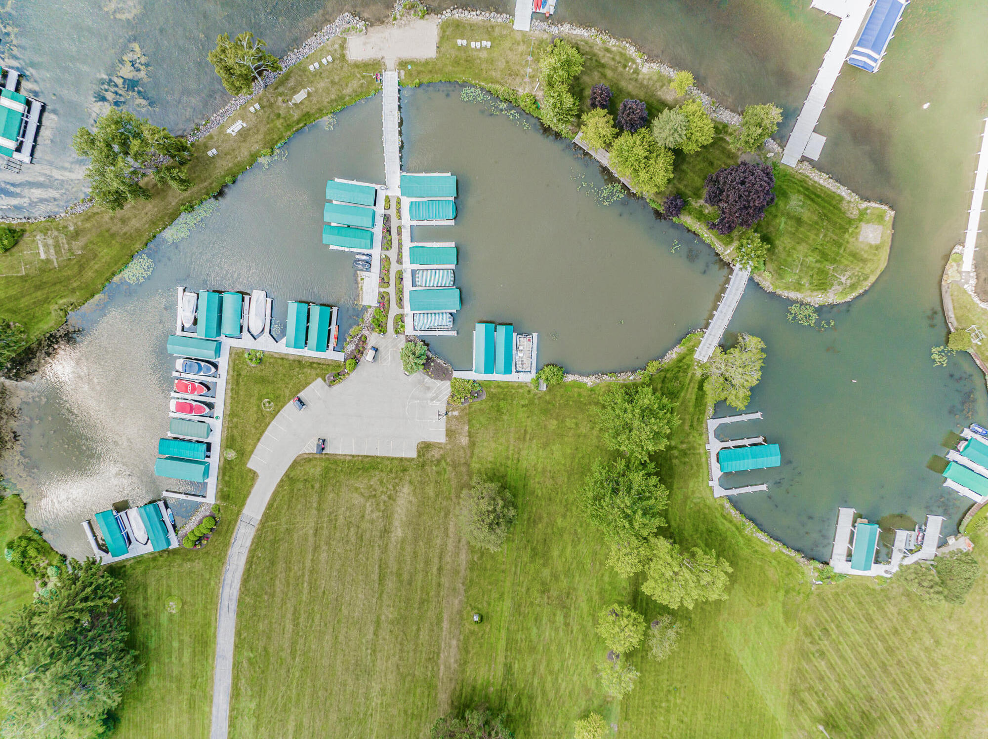 Wisconsin Lake Home for sale (MLS#: 1916067) at W3314  Burr Oak Dr, in Linn, Wisconsin. (3 of 70)