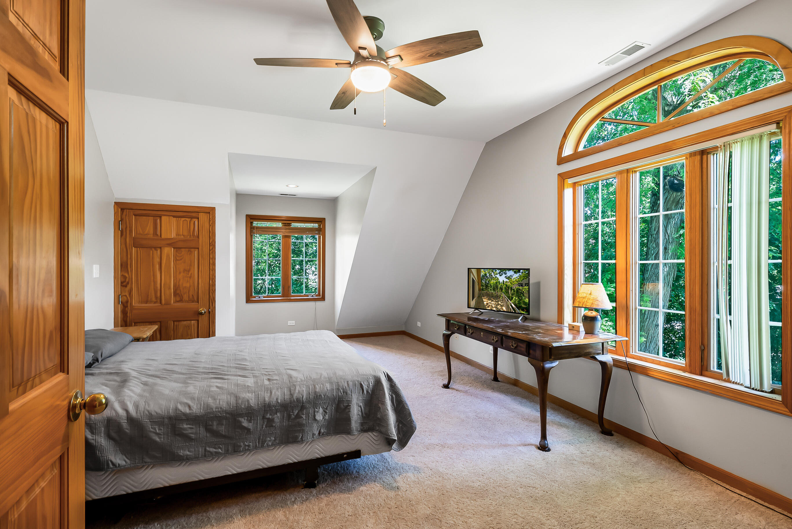 Wisconsin Lake Home for sale (MLS#: 1916067) at W3314  Burr Oak Dr, in Linn, Wisconsin. (39 of 70)