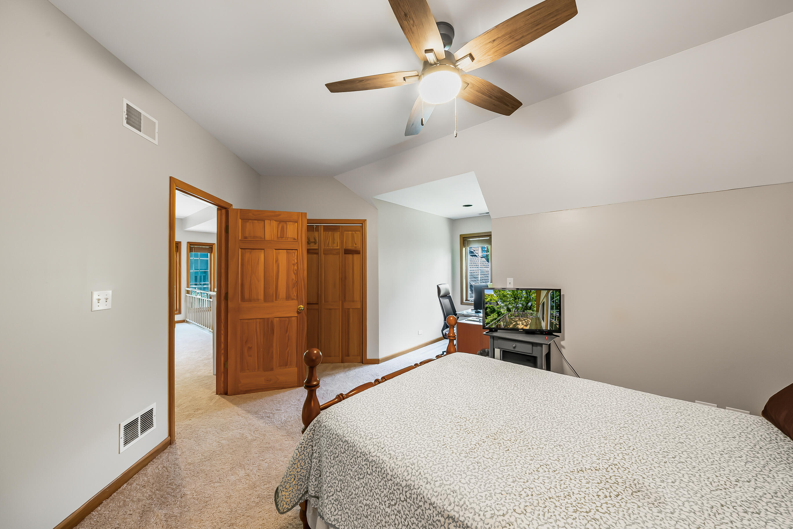 Wisconsin Lake Home for sale (MLS#: 1916067) at W3314  Burr Oak Dr, in Linn, Wisconsin. (43 of 70)