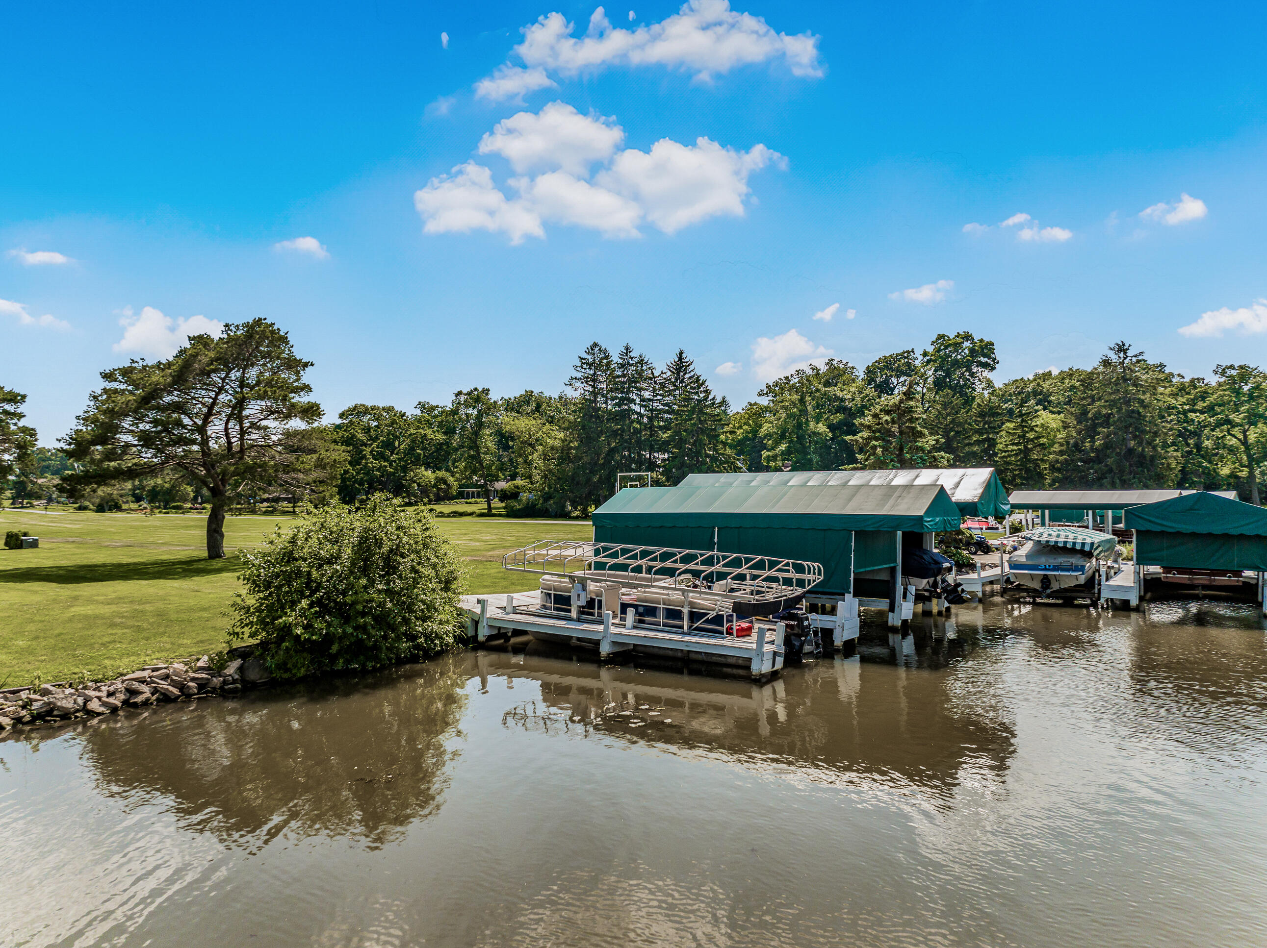 Wisconsin Lake Home for sale (MLS#: 1916067) at W3314  Burr Oak Dr, in Linn, Wisconsin. (54 of 70)