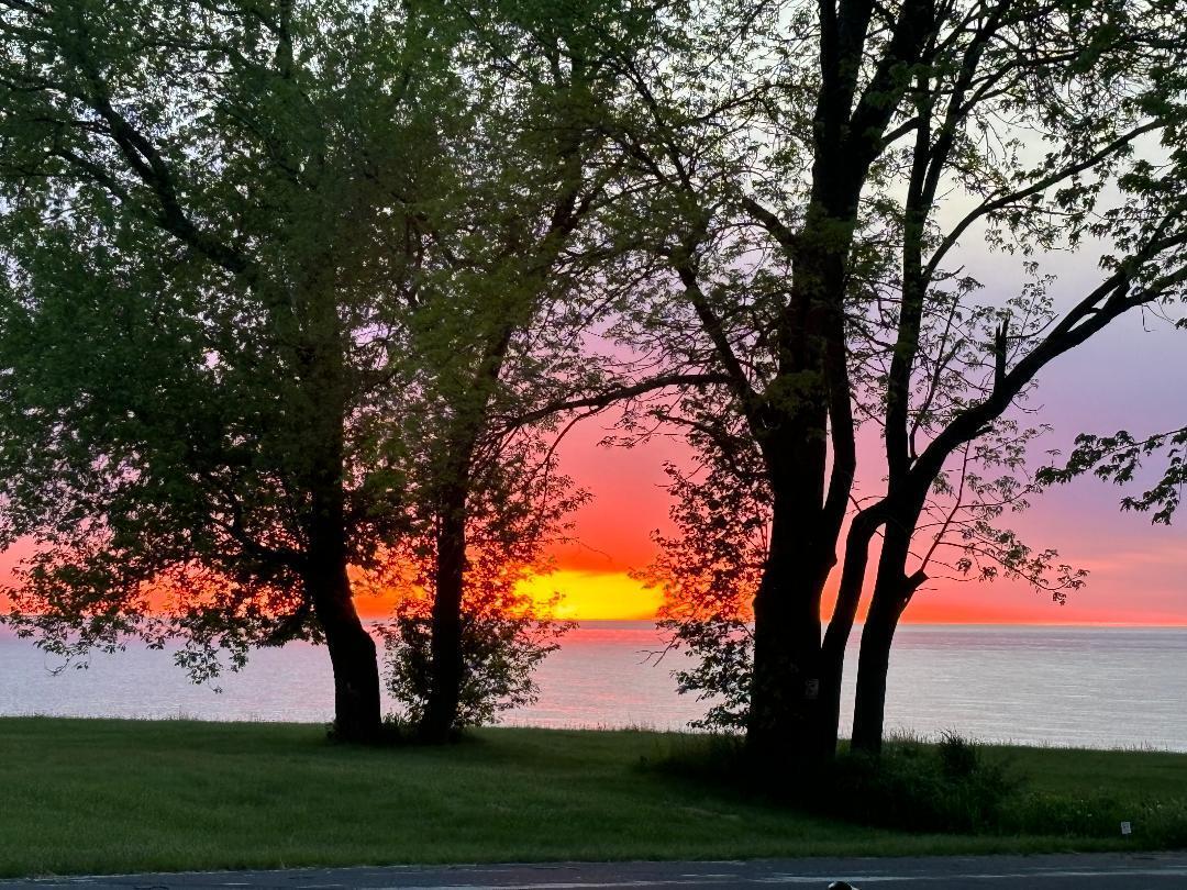 Wisconsin Lake Home for sale (MLS#: 1916104) at 7907  Irish Rd, in Two Creeks, Wisconsin. (24 of 99)