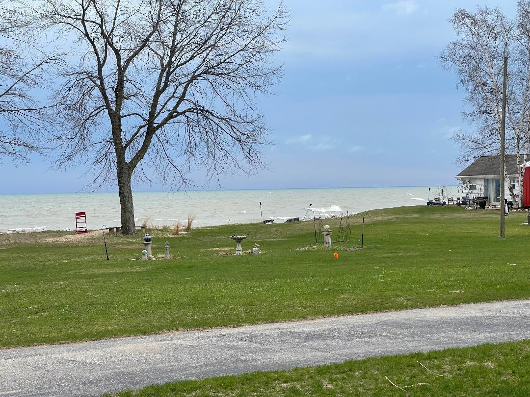 Wisconsin Lake Home for sale (MLS#: 1916104) at 7907  Irish Rd, in Two Creeks, Wisconsin. (8 of 99)
