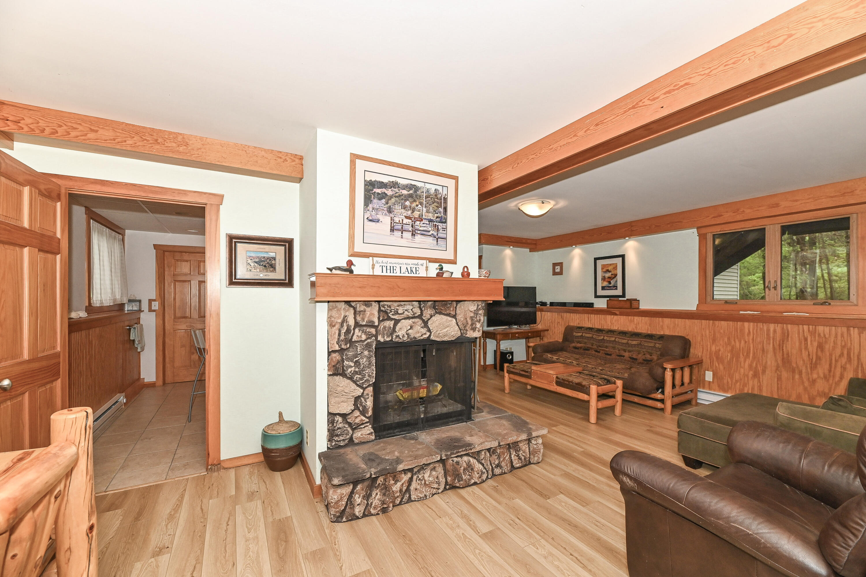 Wisconsin Lake Home for sale (MLS#: 1916140) at W4910  Oakwood Dr, in La Grange, Wisconsin. (15 of 35)