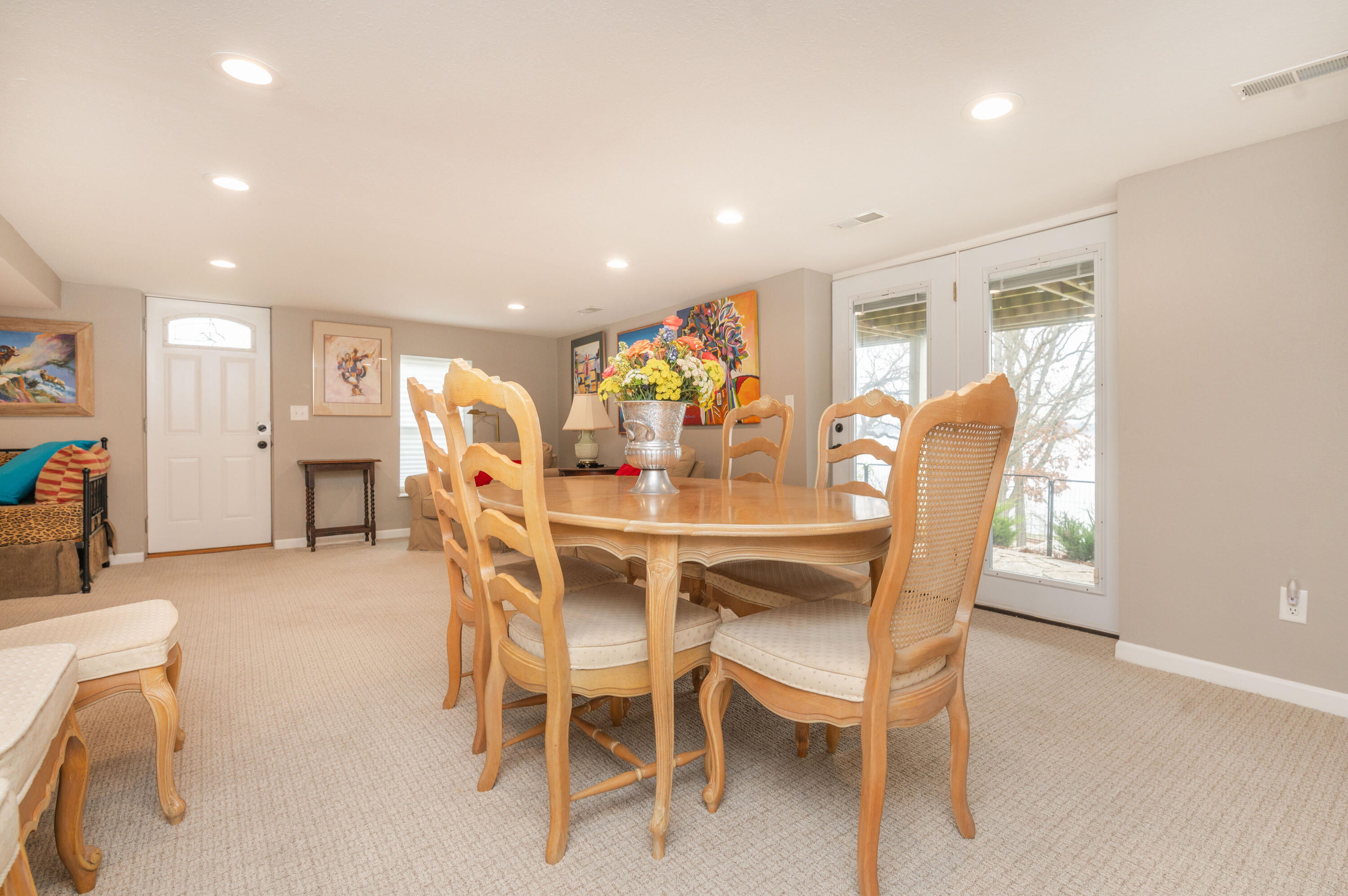 Wisconsin Lake Home for sale (MLS#: 1916145) at N39W27485  Hillside Grove Rd, in Pewaukee, Wisconsin. (6 of 44)