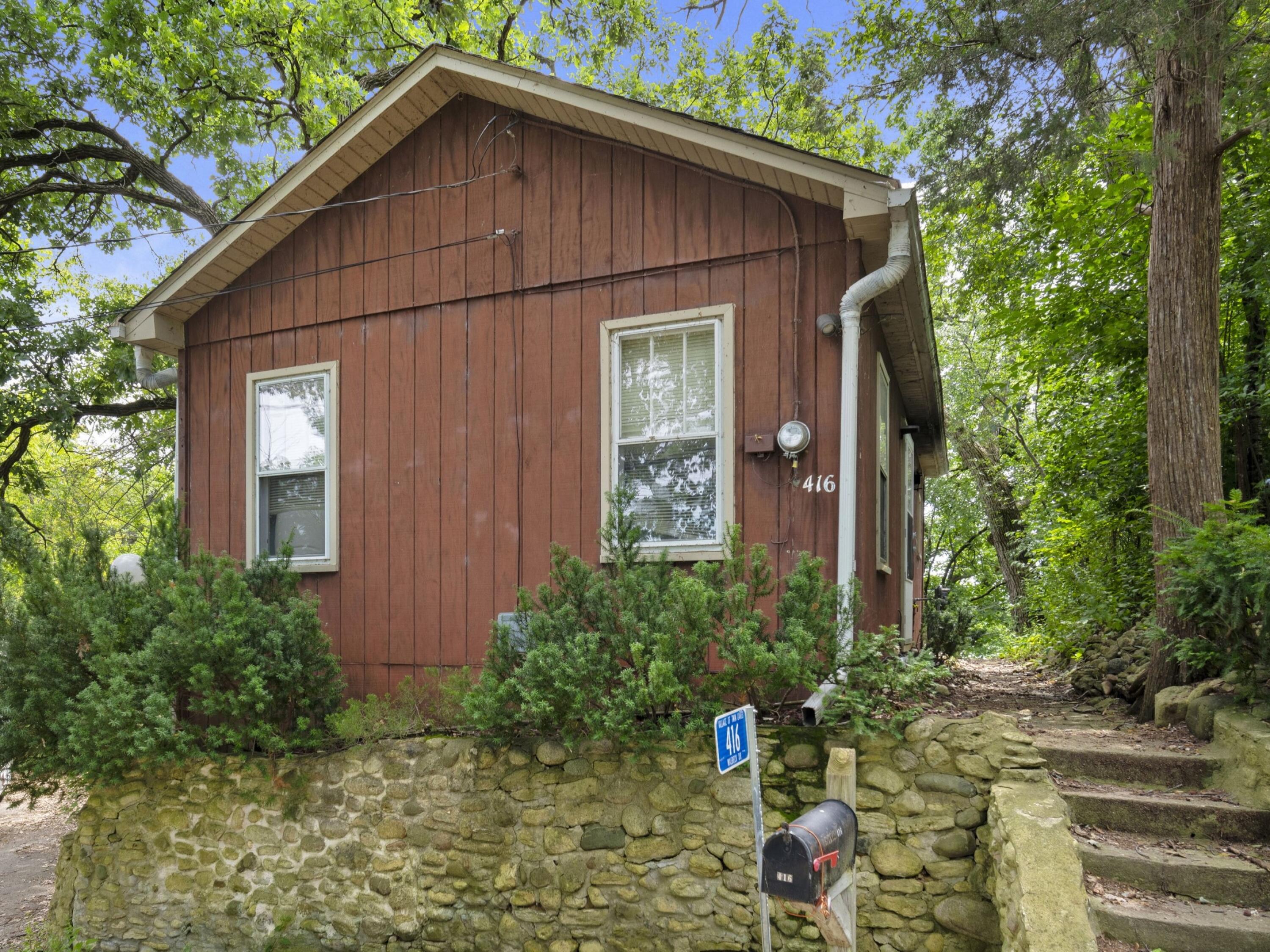 Wisconsin Lake Home for sale (MLS#: 1916230) at 416  Waldeck Dr, in Twin Lakes, Wisconsin. (2 of 28)