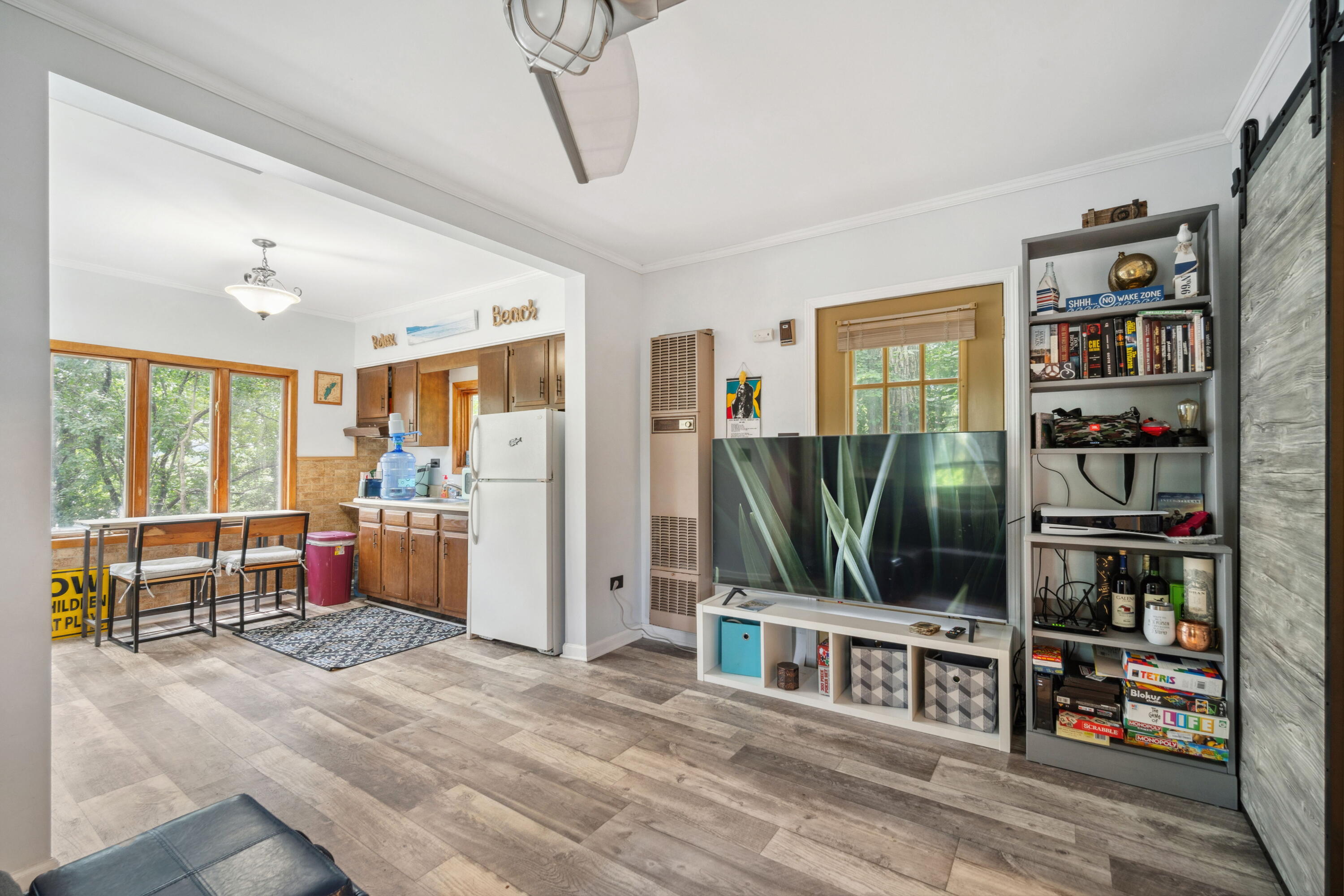 Wisconsin Lake Home for sale (MLS#: 1916230) at 416  Waldeck Dr, in Twin Lakes, Wisconsin. (12 of 28)