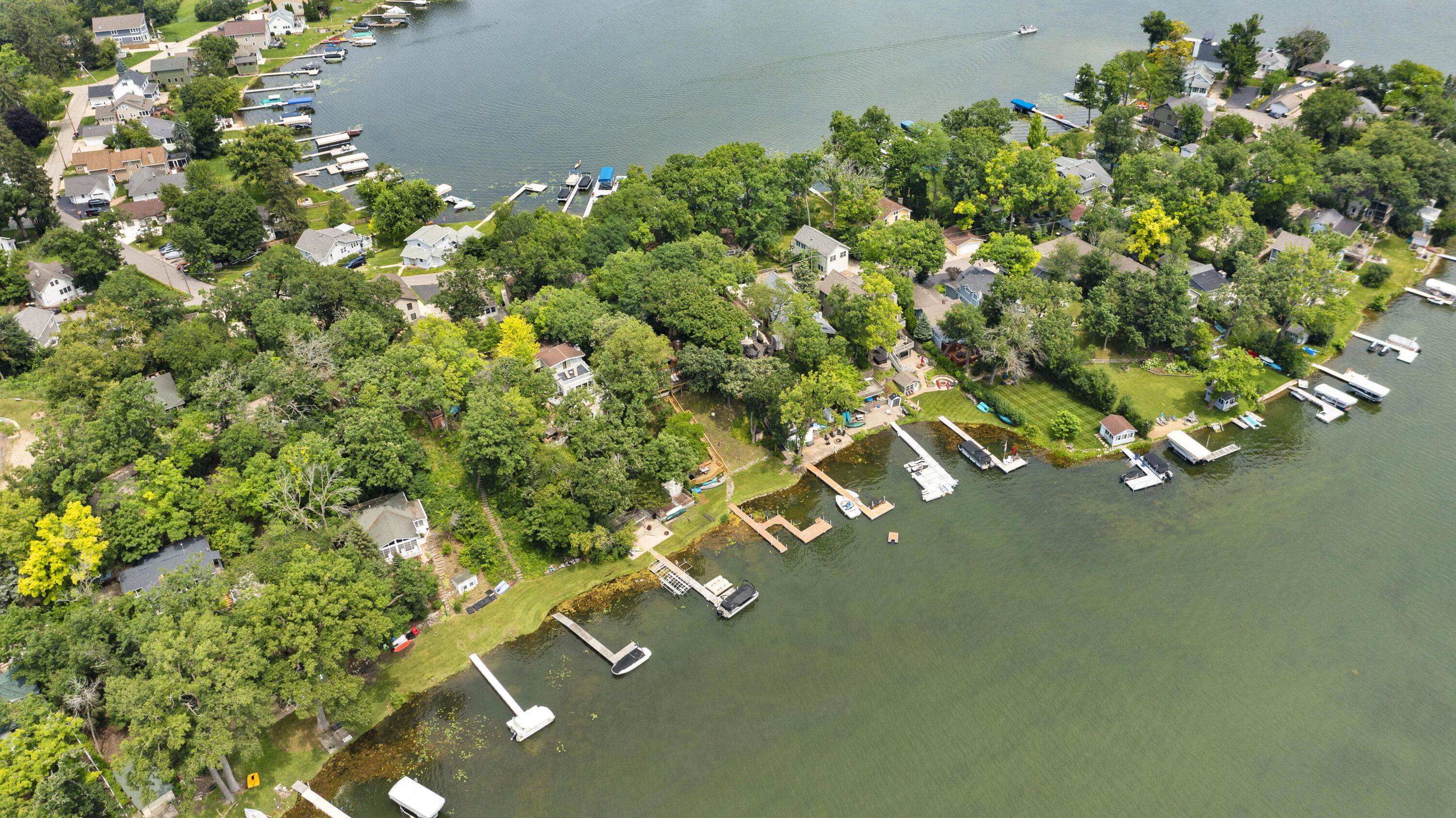 Wisconsin Lake Home for sale (MLS#: 1916230) at 416  Waldeck Dr, in Twin Lakes, Wisconsin. (25 of 28)