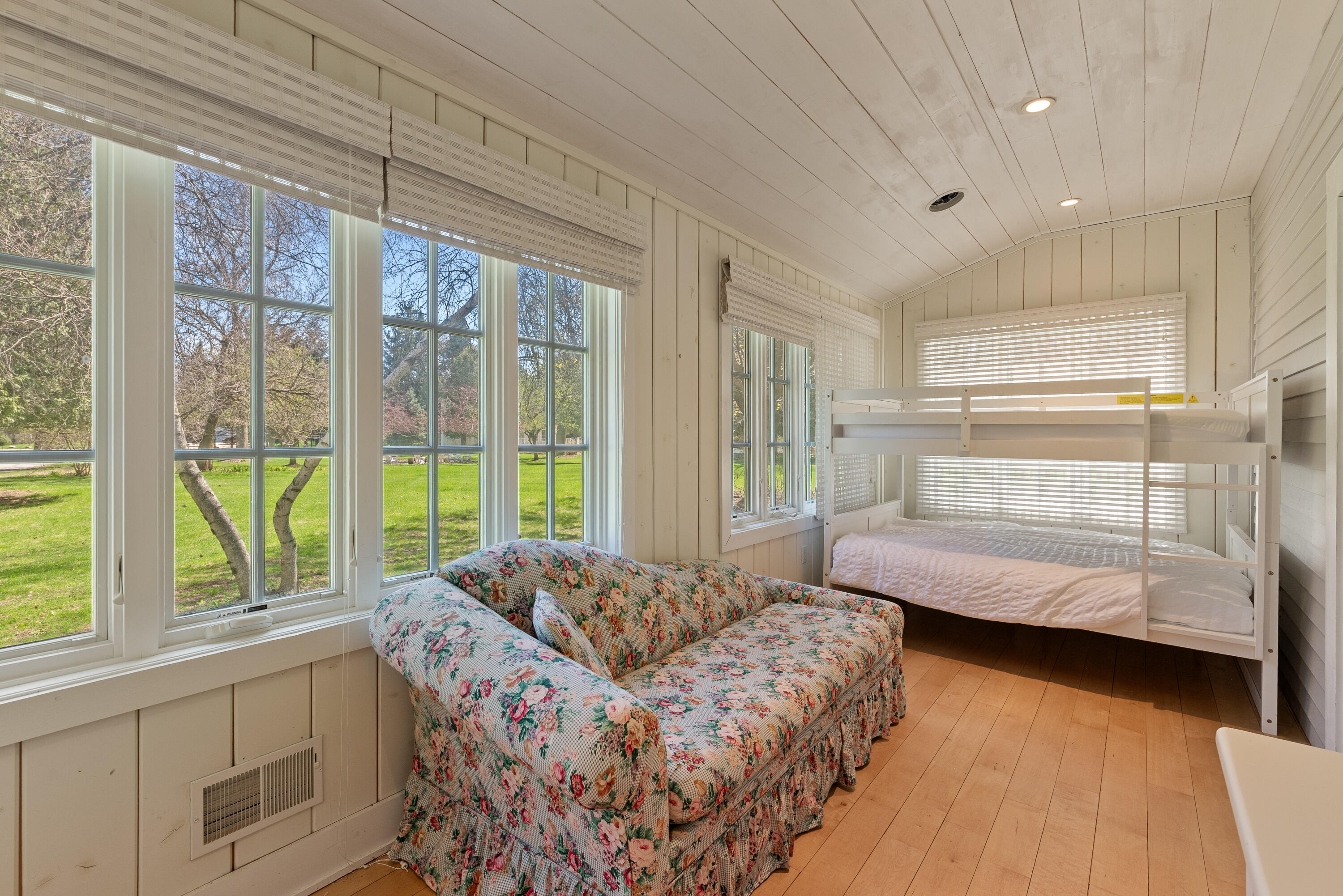 Wisconsin Lake Home for sale (MLS#: 1916337) at 519  Sharpes Dr, in Elkhart Lake, Wisconsin. (20 of 41)