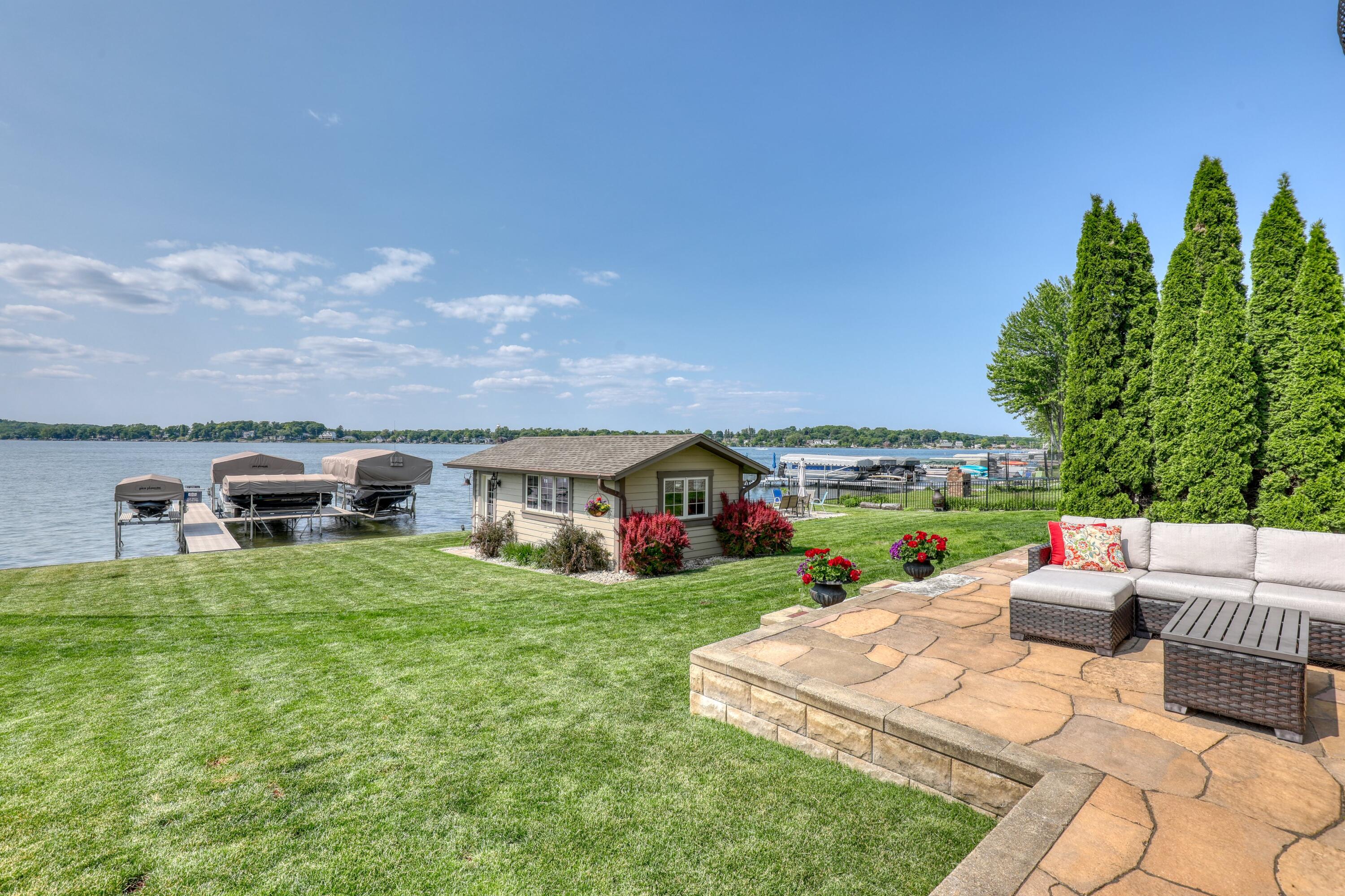 Wisconsin Lake Home for sale (MLS#: 1916365) at 477  Park Ave, in Pewaukee, Wisconsin. (2 of 60)
