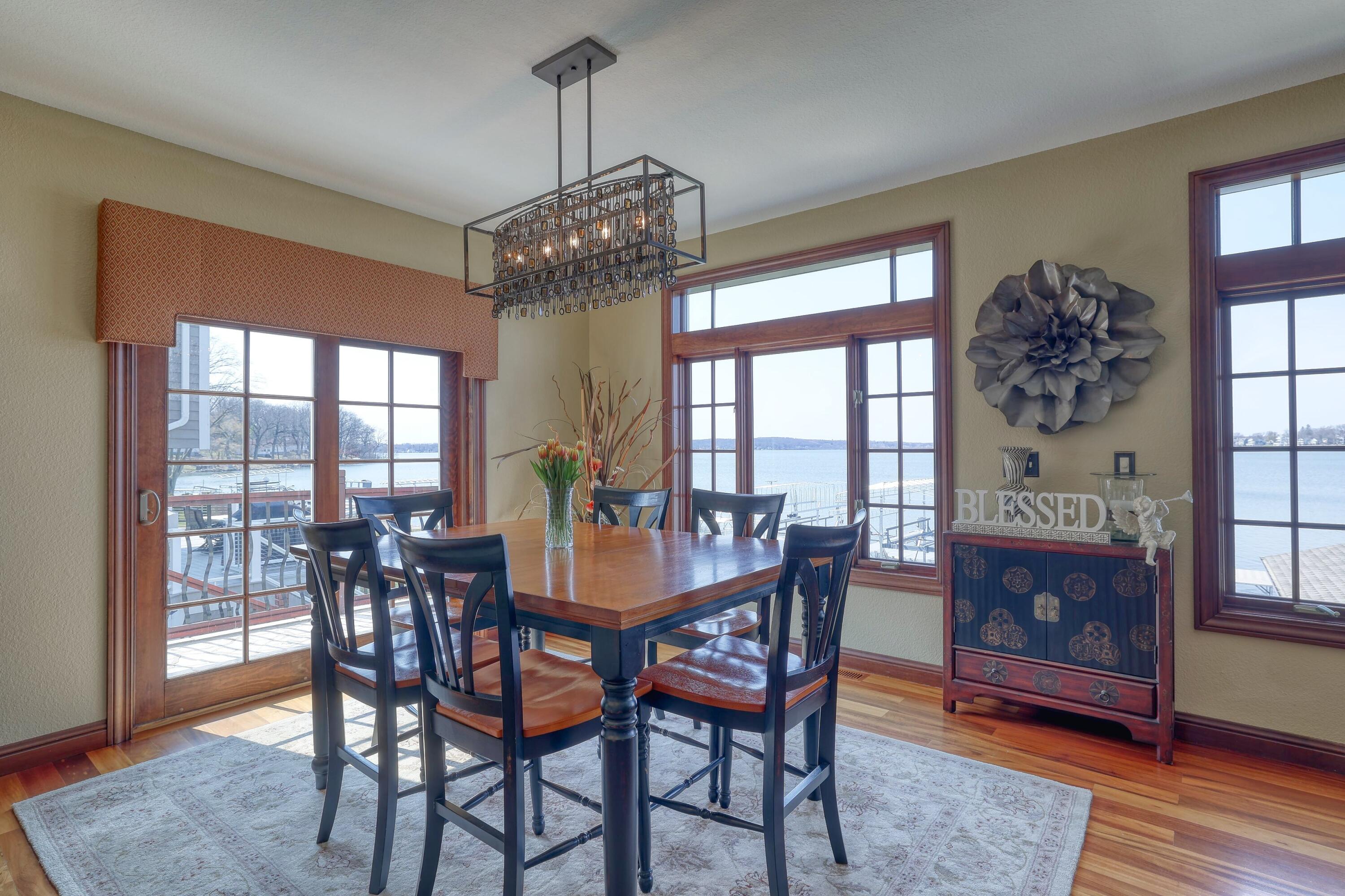 Wisconsin Lake Home for sale (MLS#: 1916365) at 477  Park Ave, in Pewaukee, Wisconsin. (25 of 60)