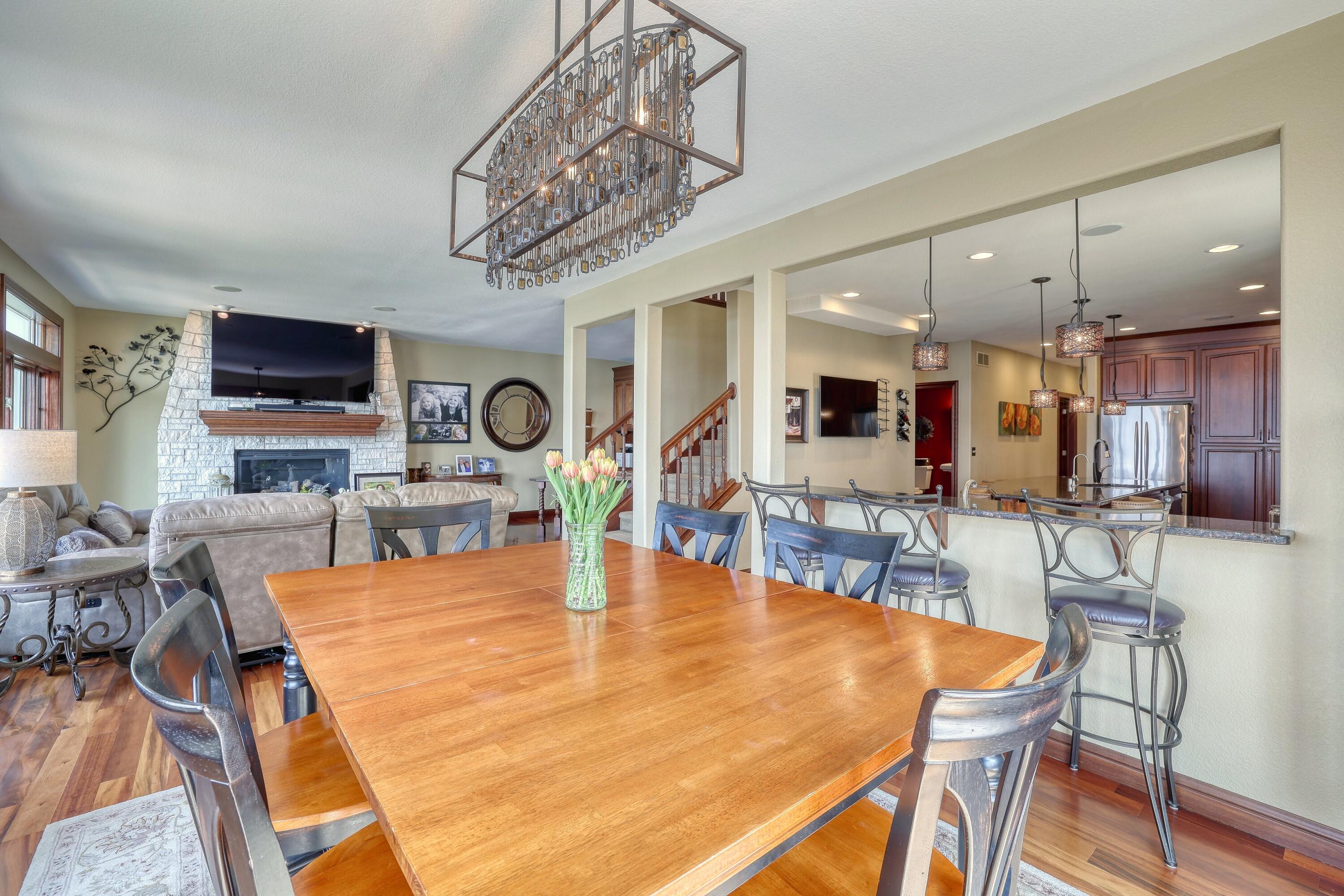 Wisconsin Lake Home for sale (MLS#: 1916365) at 477  Park Ave, in Pewaukee, Wisconsin. (27 of 60)