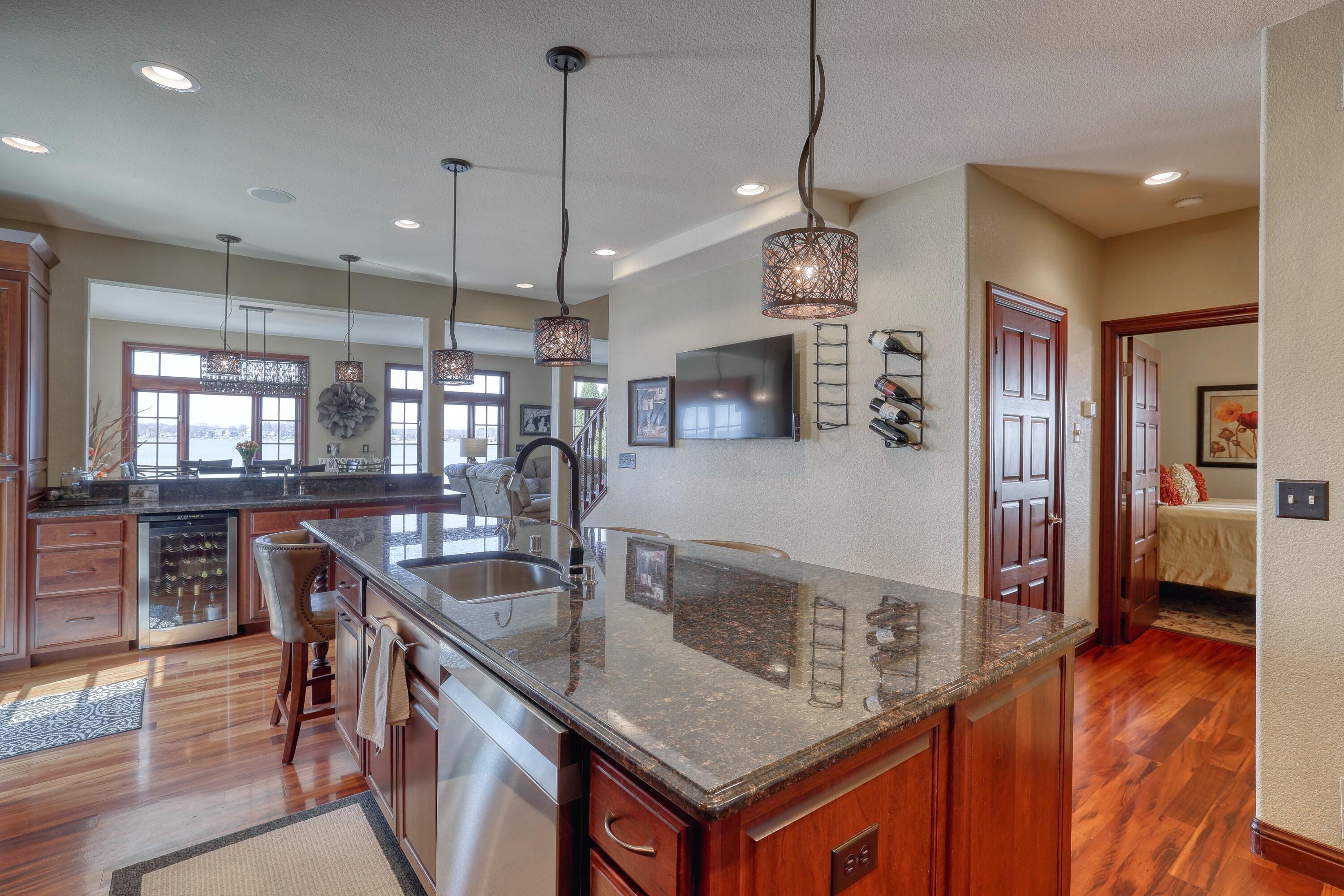 Wisconsin Lake Home for sale (MLS#: 1916365) at 477  Park Ave, in Pewaukee, Wisconsin. (28 of 60)