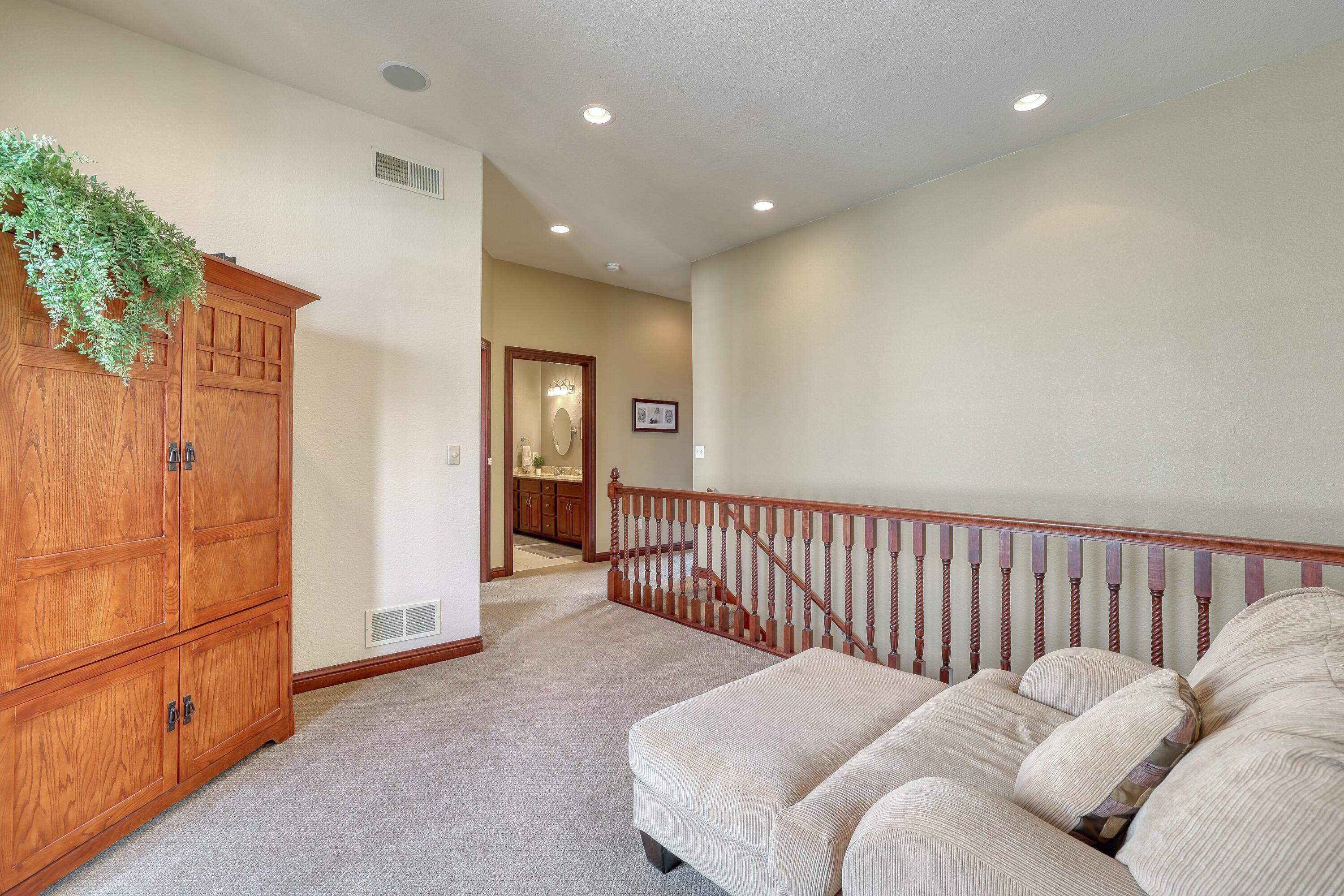 Wisconsin Lake Home for sale (MLS#: 1916365) at 477  Park Ave, in Pewaukee, Wisconsin. (50 of 60)