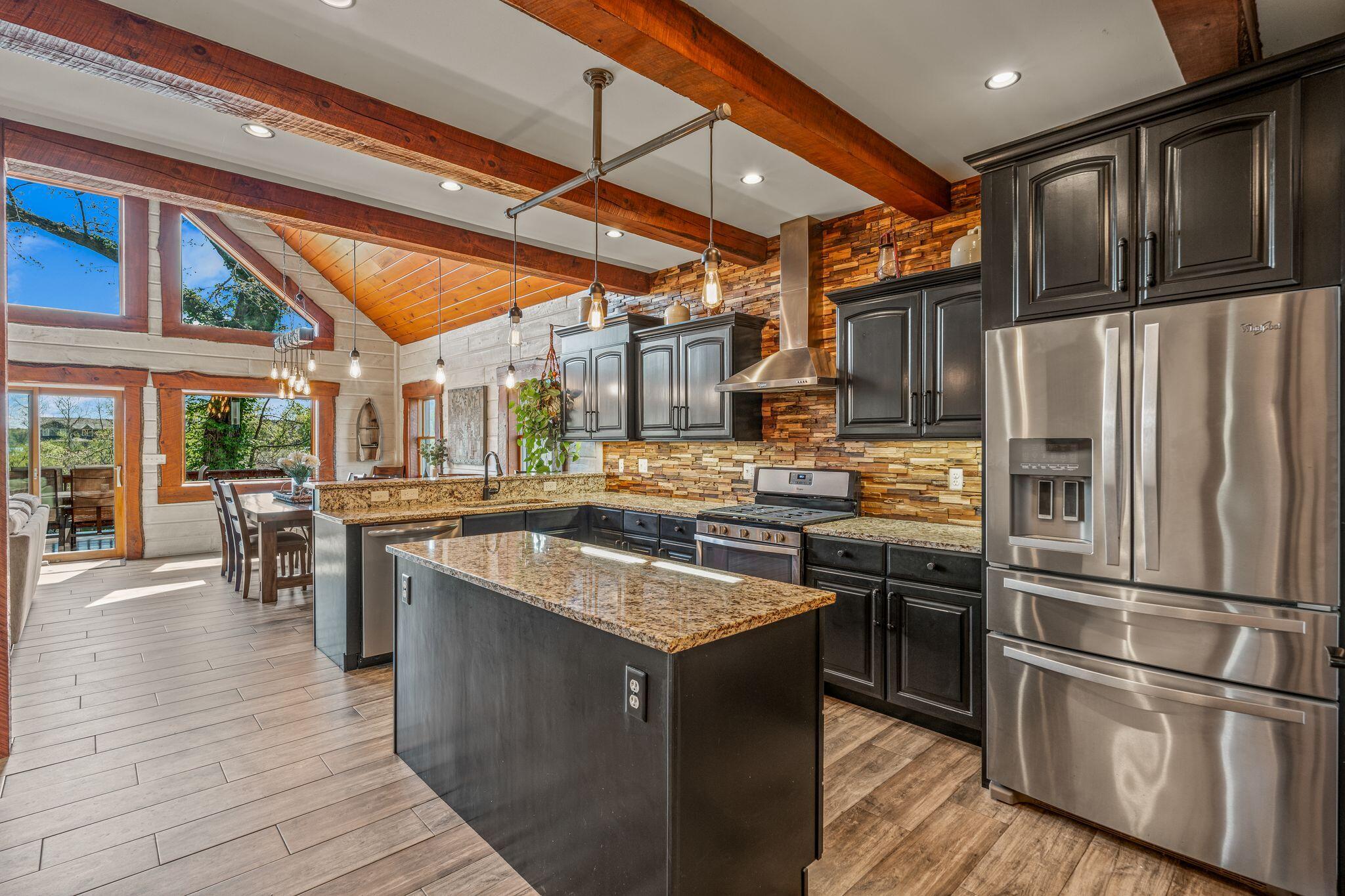 Wisconsin Lake Home for sale (MLS#: 1916433) at 3024  Nagawicka Ave, in Delafield, Wisconsin. (11 of 71)