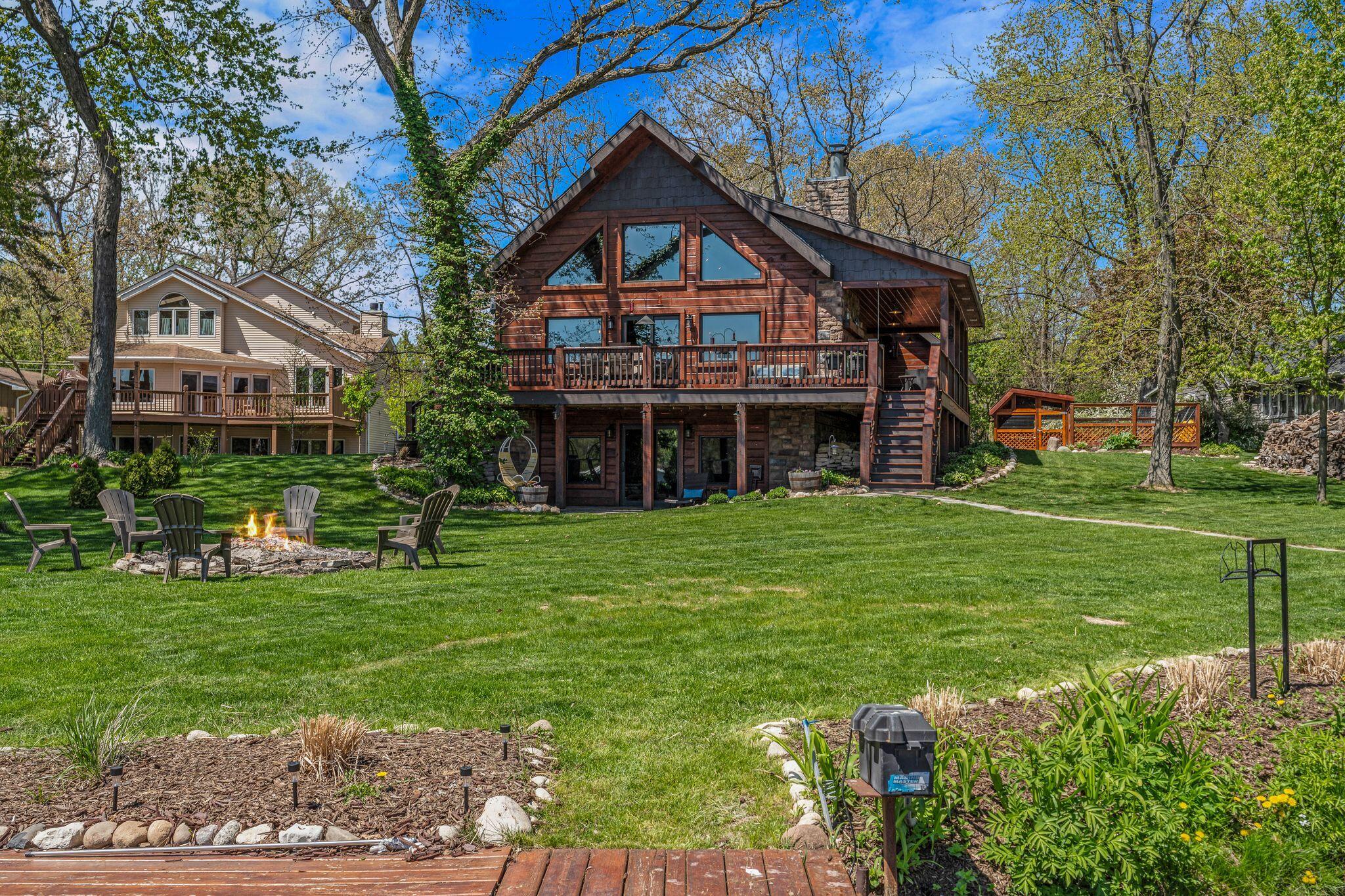 Wisconsin Lake Home for sale (MLS#: 1916433) at 3024  Nagawicka Ave, in Delafield, Wisconsin. (44 of 71)